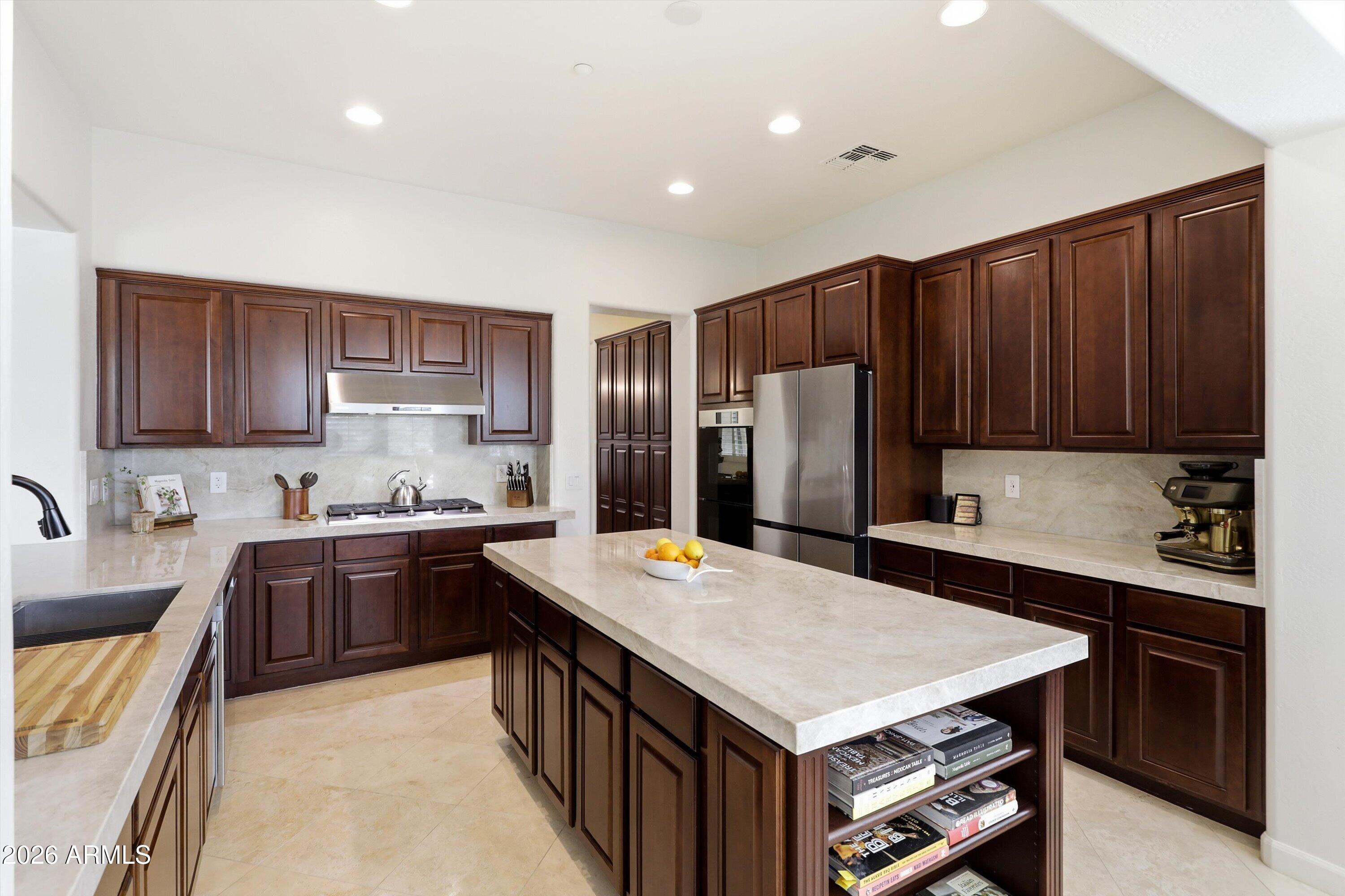 12503 W RED HAWK Drive