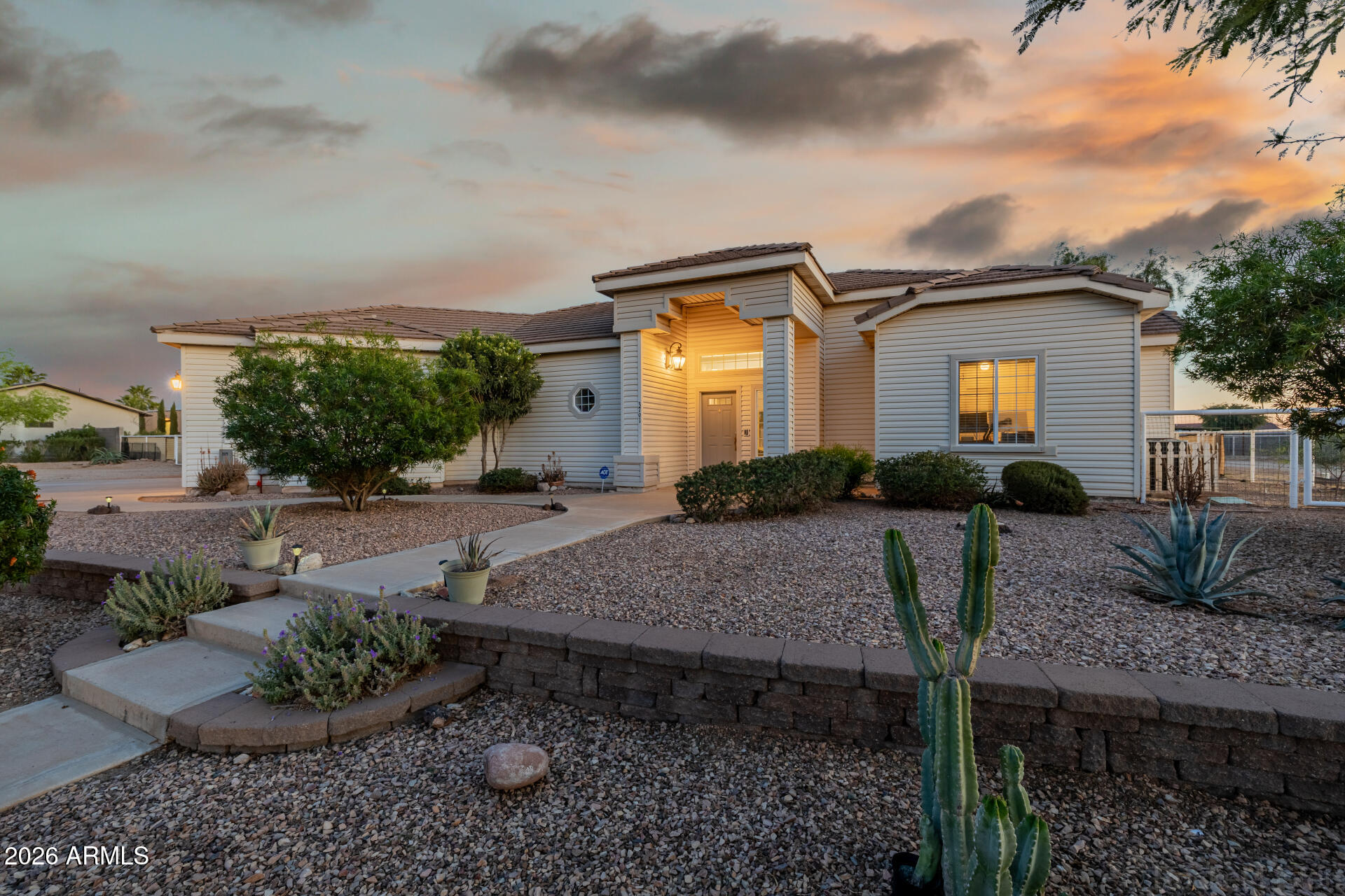 3791 E VISTA GRANDE Drive