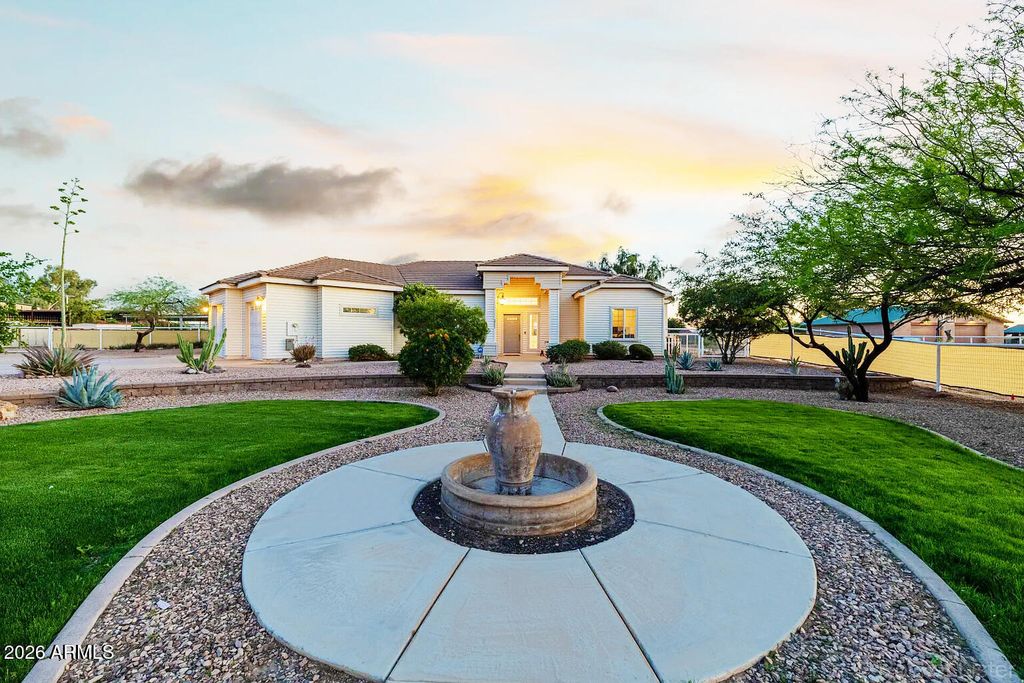 Photo of 3791 E Vista Grande Drive, San Tan Valley, AZ 85140 (MLS # 6998889)