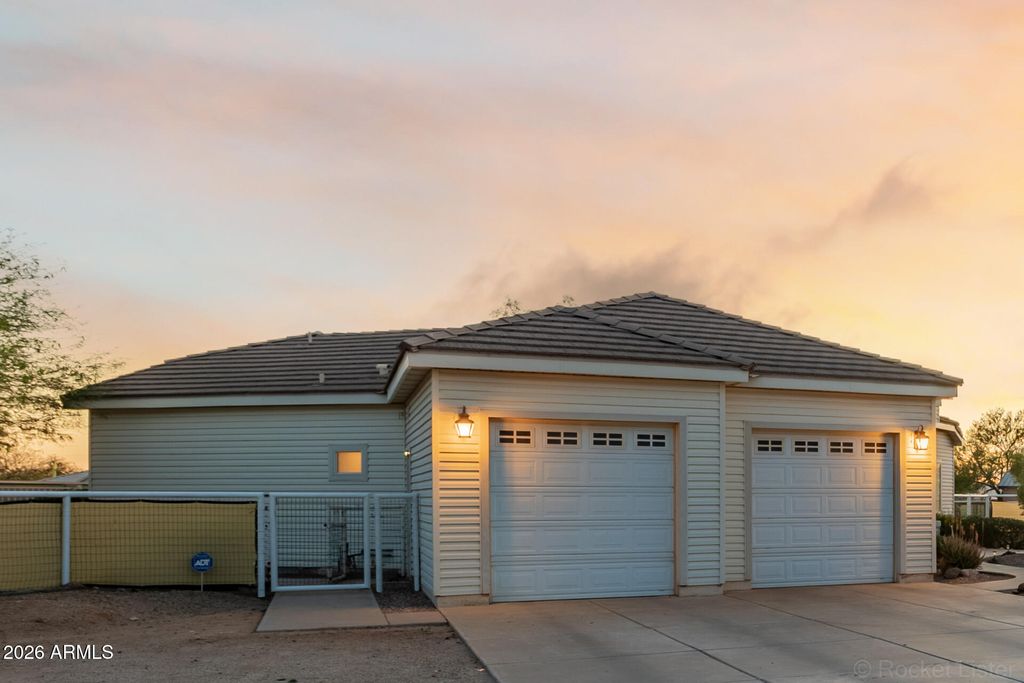 Photo of 3791 E Vista Grande Drive, San Tan Valley, AZ 85140 (MLS # 6998889)