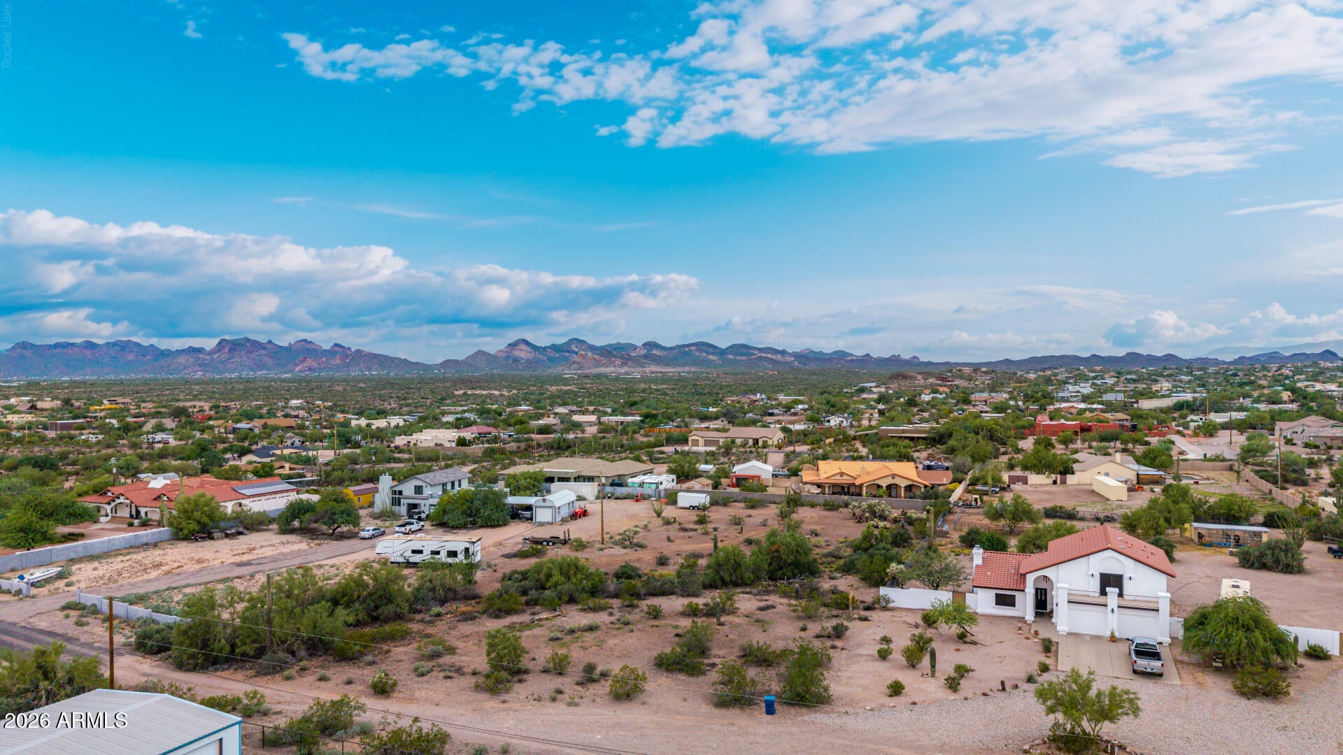 4952 E GREASEWOOD Street -