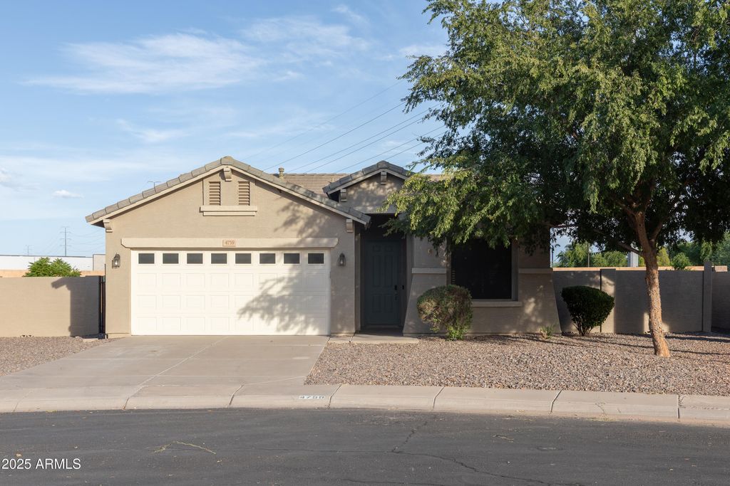 Photo of 4759 S Granite Street, Gilbert, AZ 85297 (MLS # 6916599)