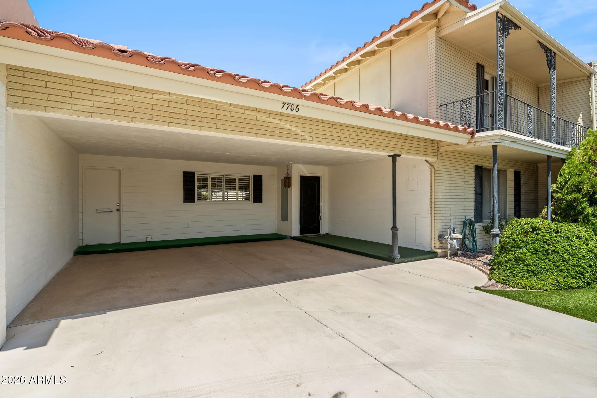 7706 E CHAPARRAL Road