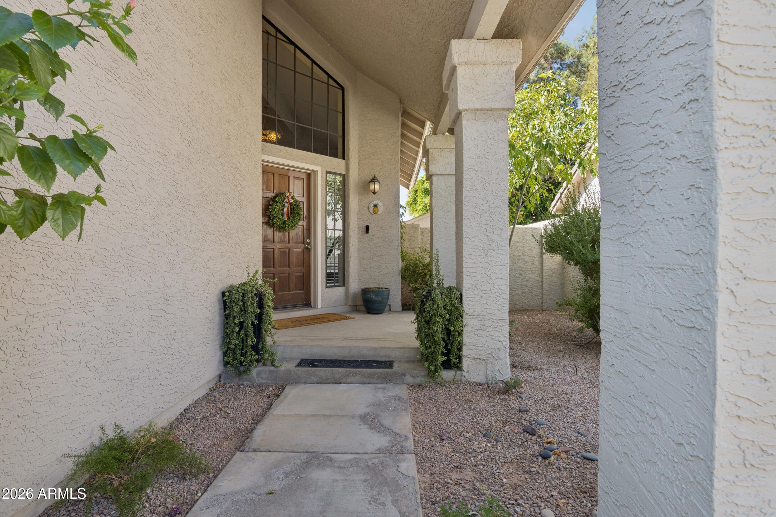 1983 E PALOMINO Drive
