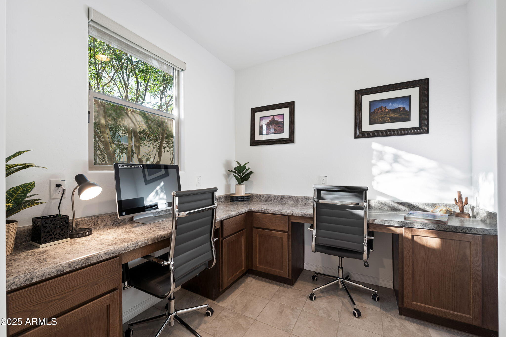 678 E COBBLE STONE Drive