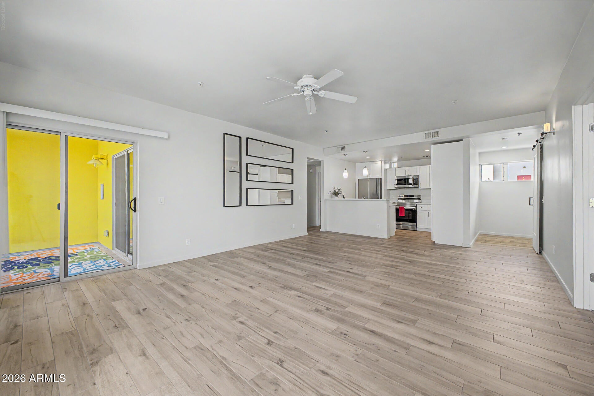 1111 W University Drive 2009