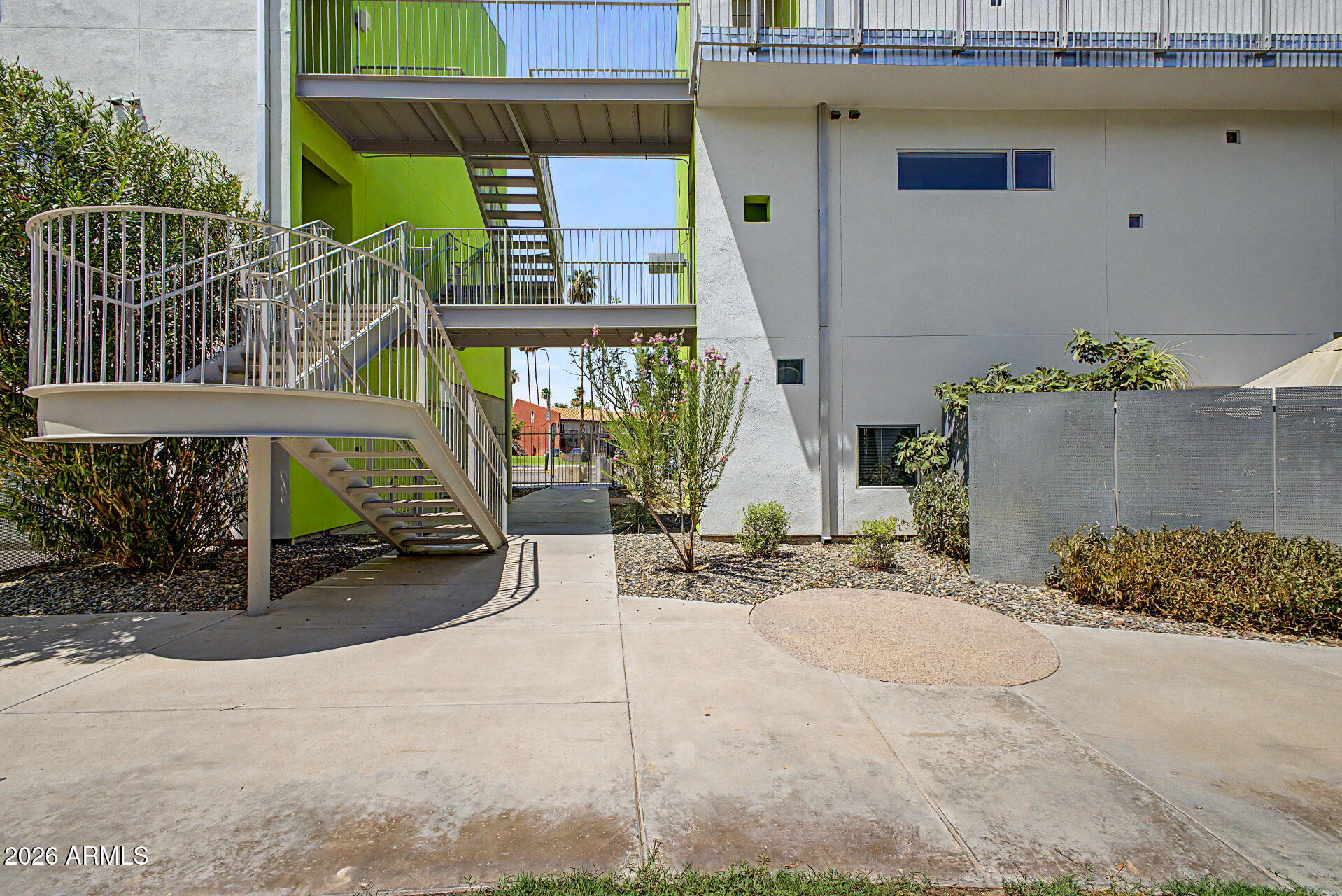 1111 W University Drive 2009