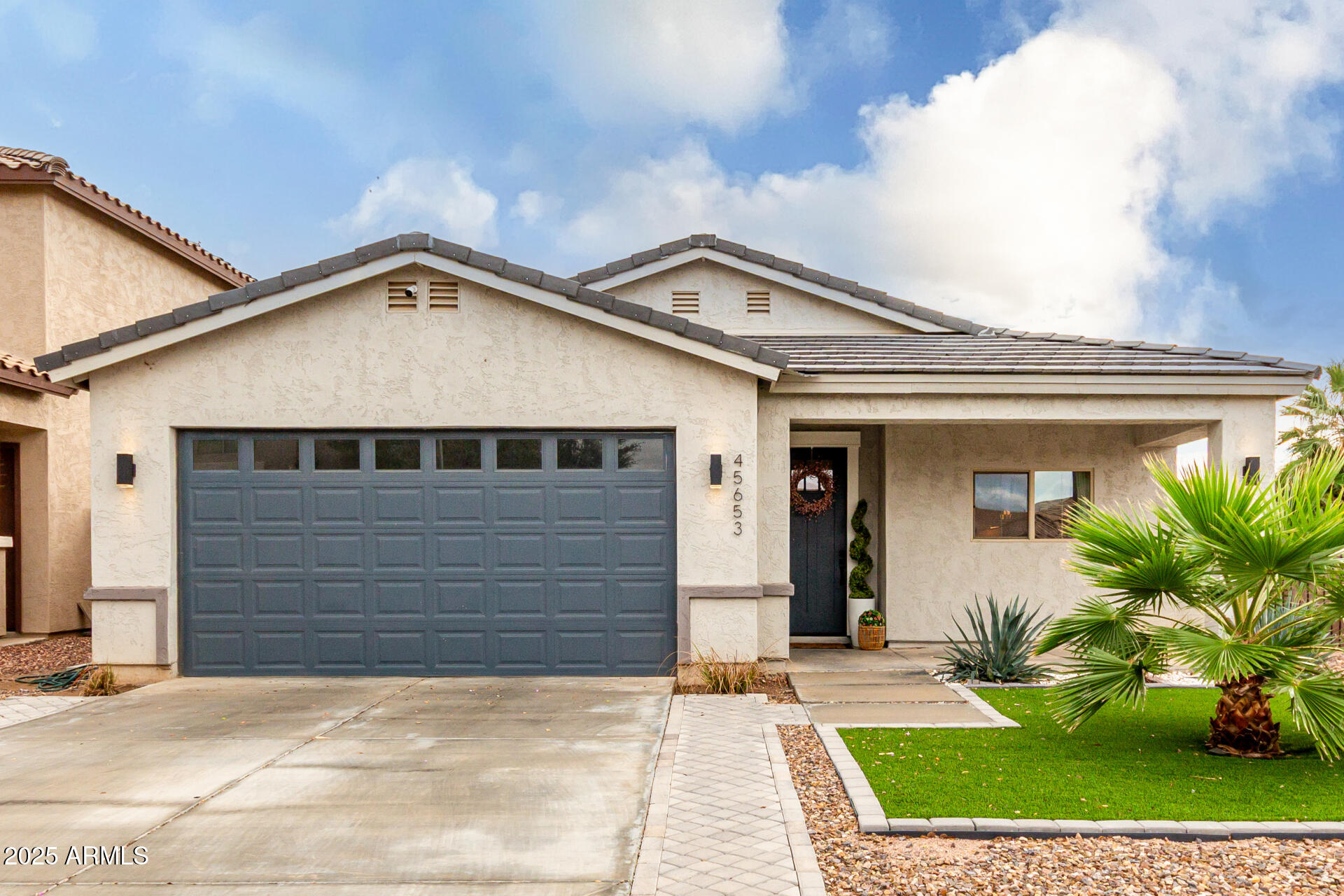 45653 W KELLER Drive