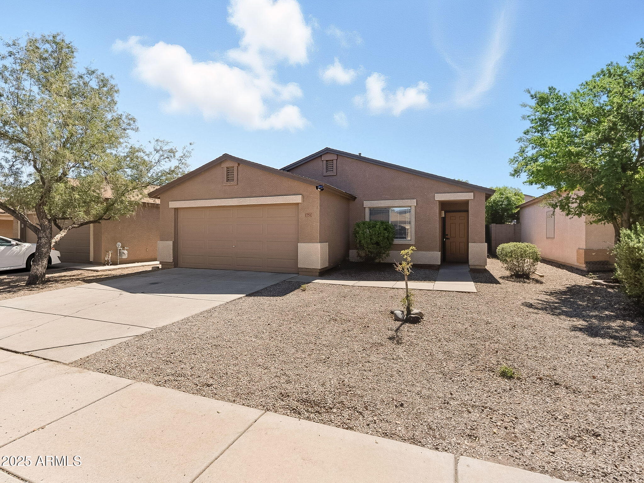1751 E COWBOY COVE Trail