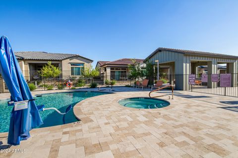 A home in Cave Creek