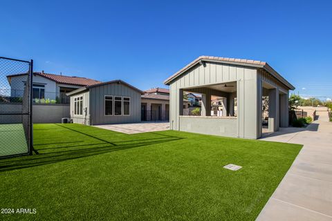 A home in Cave Creek