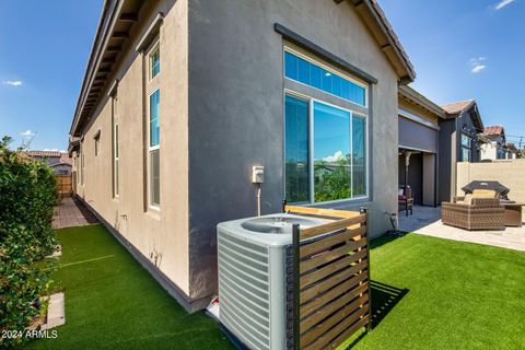 A home in Cave Creek