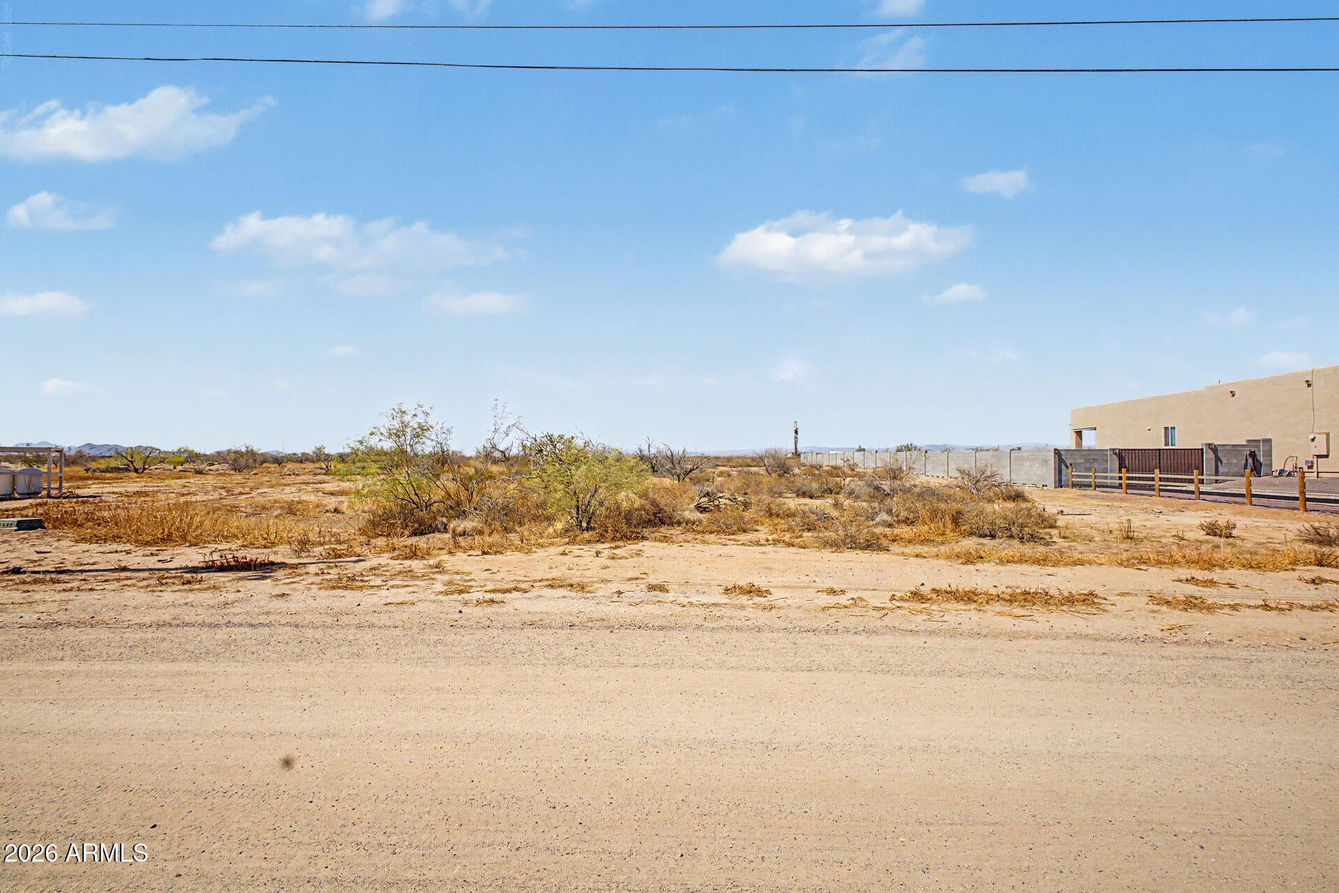 25100 W MONTGOMERY Road '-'