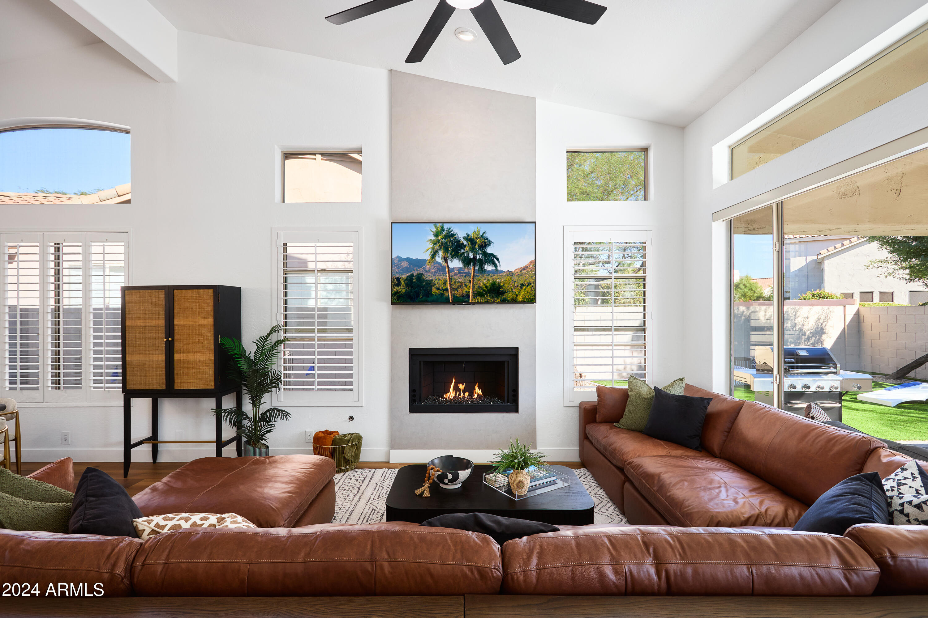 9871 E GELDING Drive