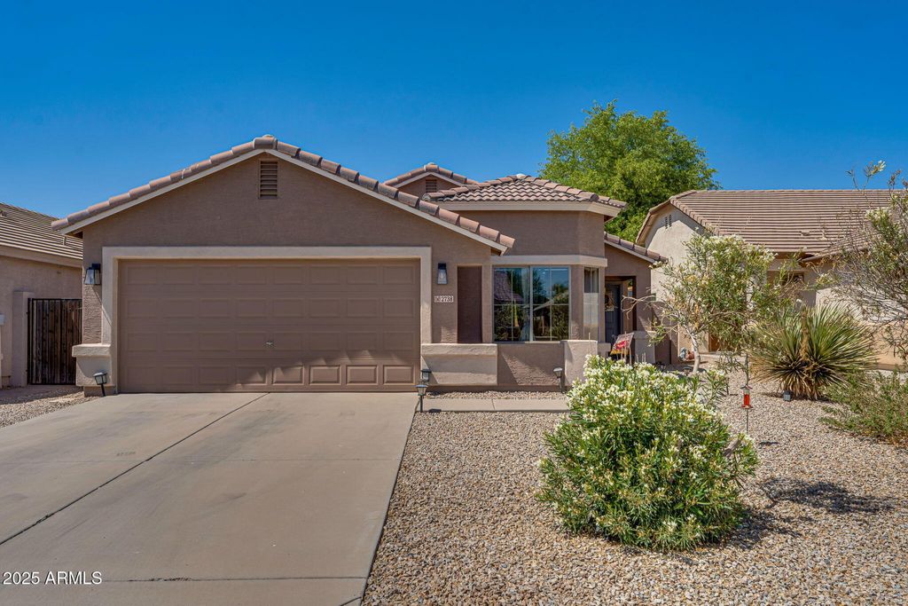 Photo of 2738 E Silversmith Trail, San Tan Valley, AZ 85143 (MLS # 6953836)