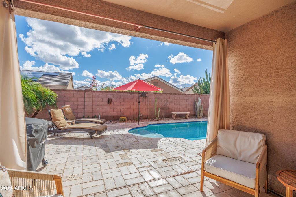 Photo of 1747 E Bishop Place, Casa Grande, AZ 85122 (MLS # 6951110)