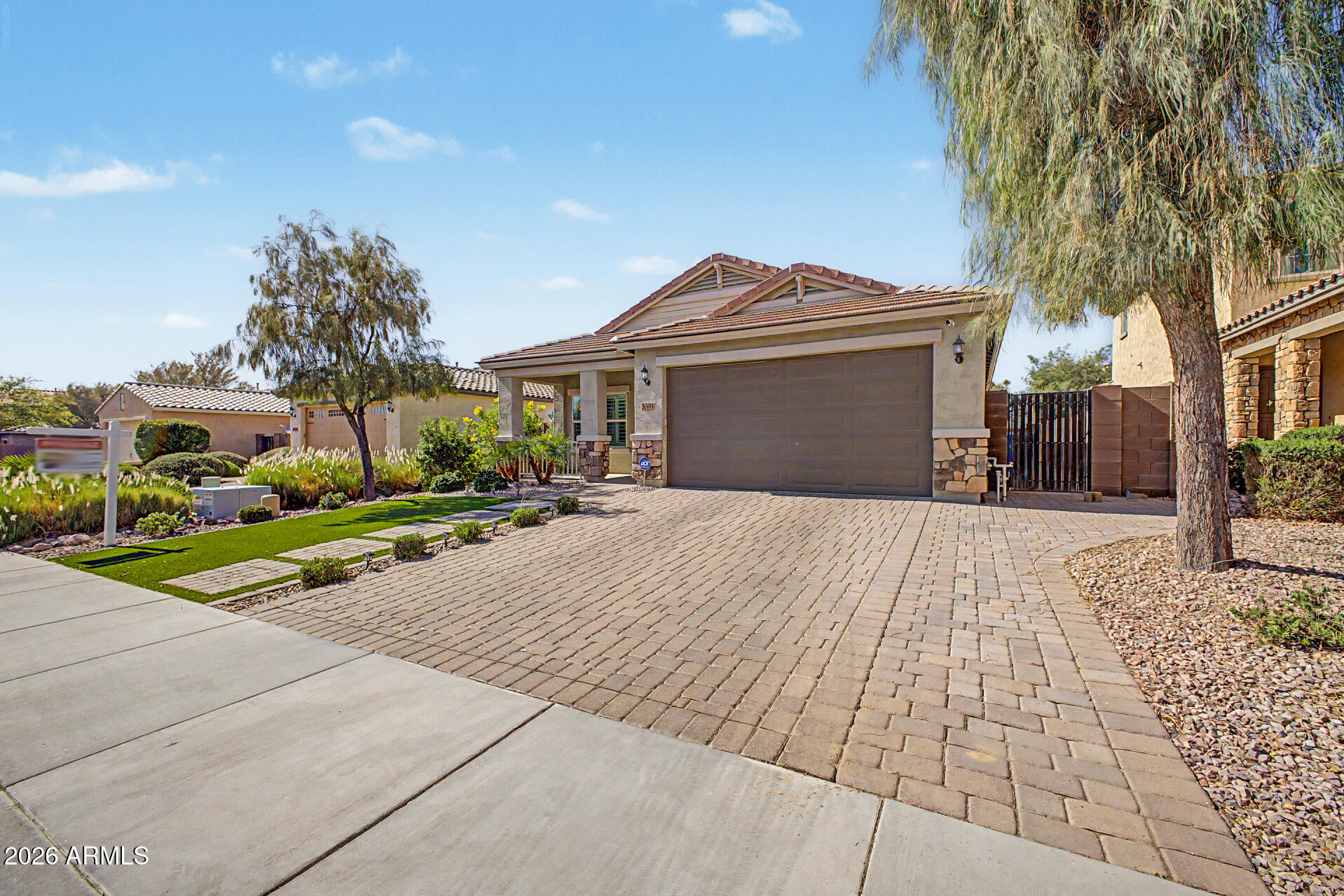 2694 E RUNAWAY BAY Place