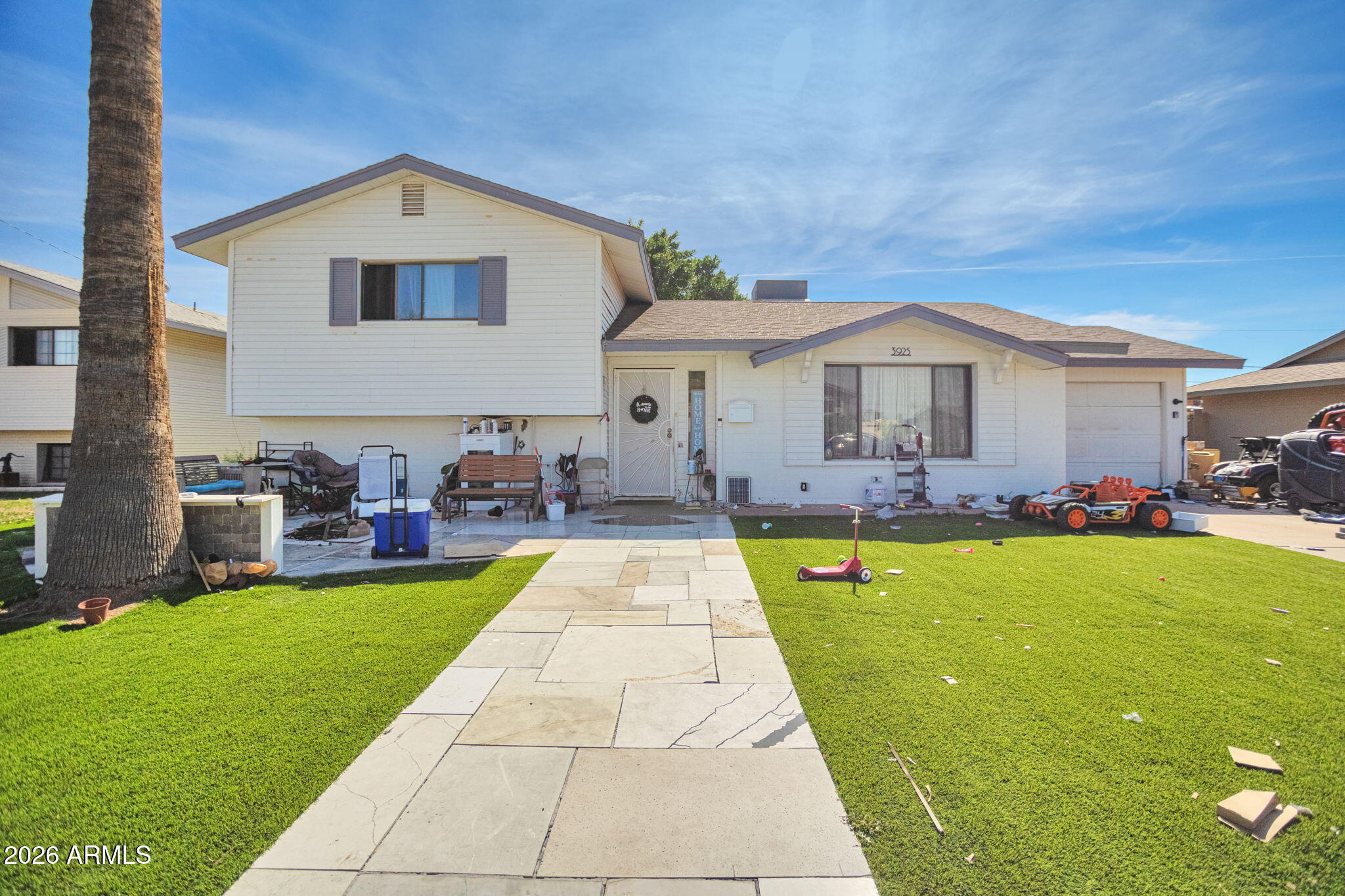 3925 W SAN JUAN Avenue