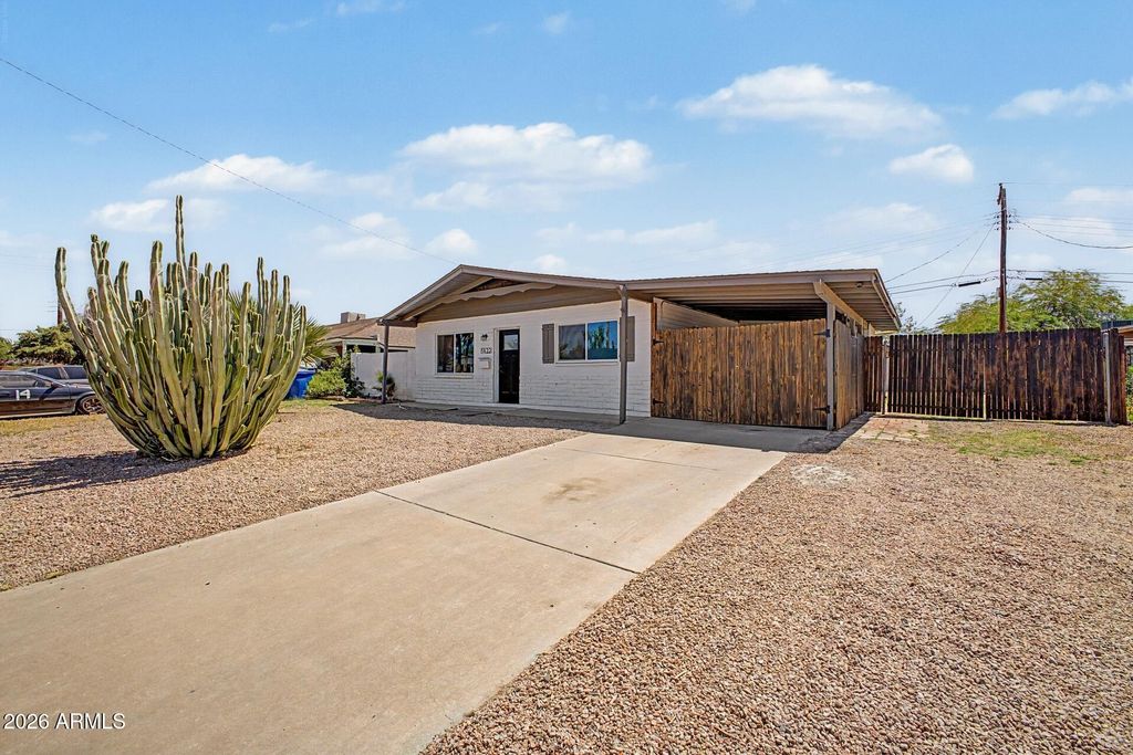 Photo of 1423 W 6th Street, Tempe, AZ 85281 (MLS # 7011286)