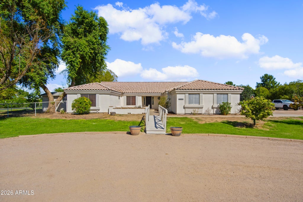 Photo of 15508 E Via Del Rancho, Gilbert, AZ 85298 (MLS # 7090425)