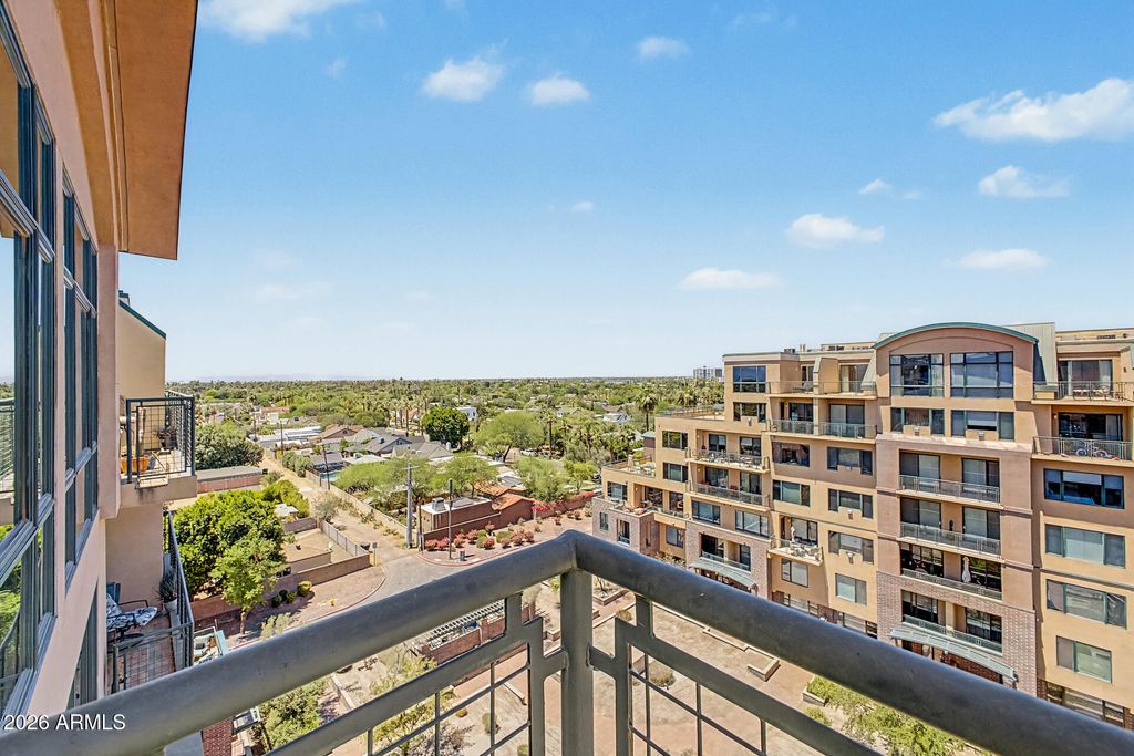 Photo of 16 W Encanto Boulevard #619, Phoenix, AZ 85003 (MLS # 7029464)