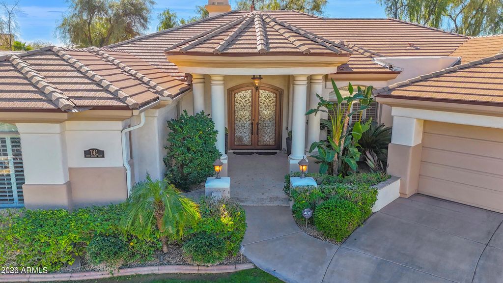 Photo of 741 W Azalea Drive, Chandler, AZ 85248 (MLS # 6972622)