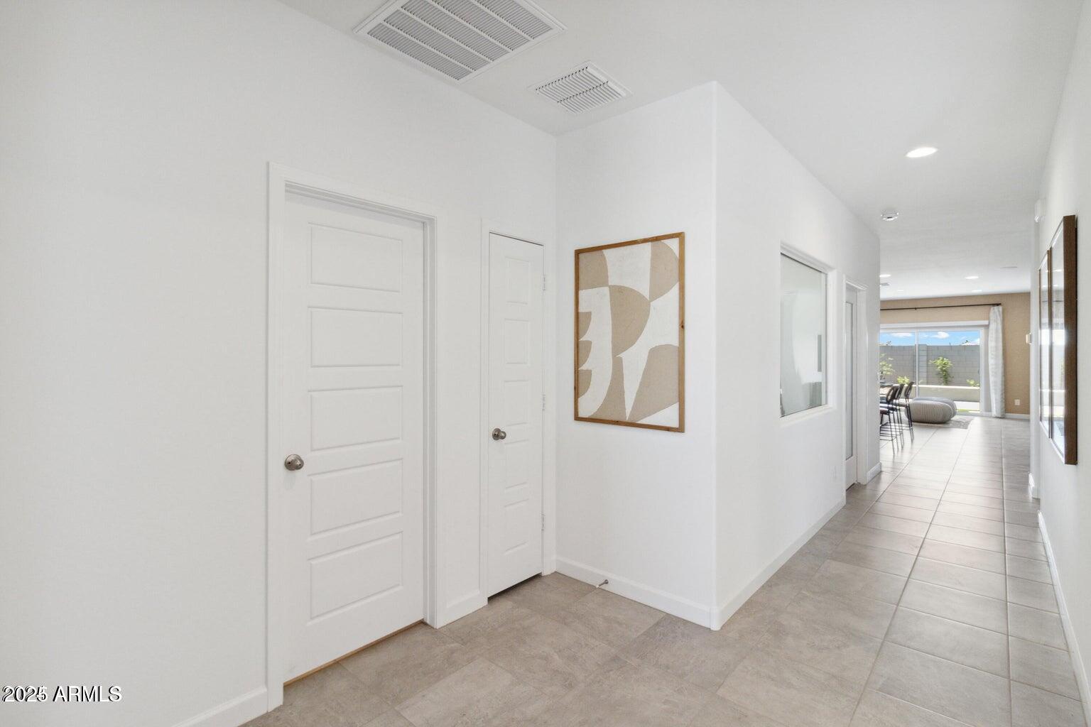 38210 W FRASCATI Avenue