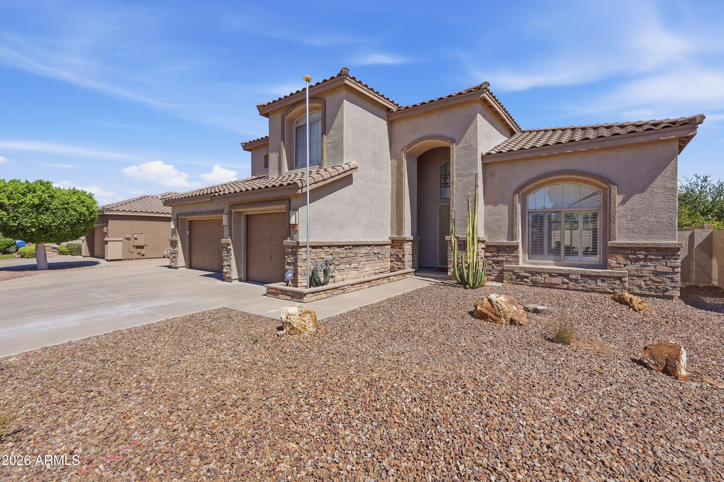 7220 W MELINDA Lane