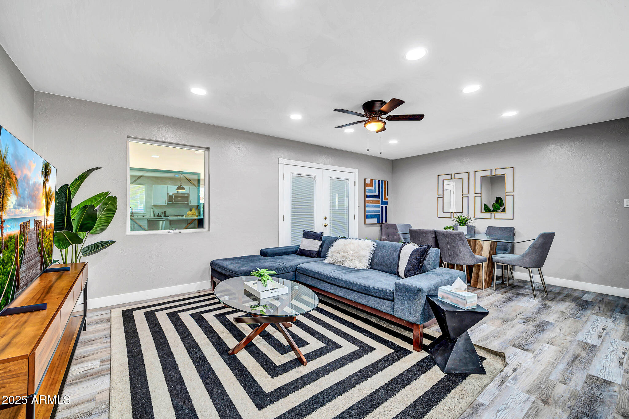 1214 W HIGHLAND Avenue