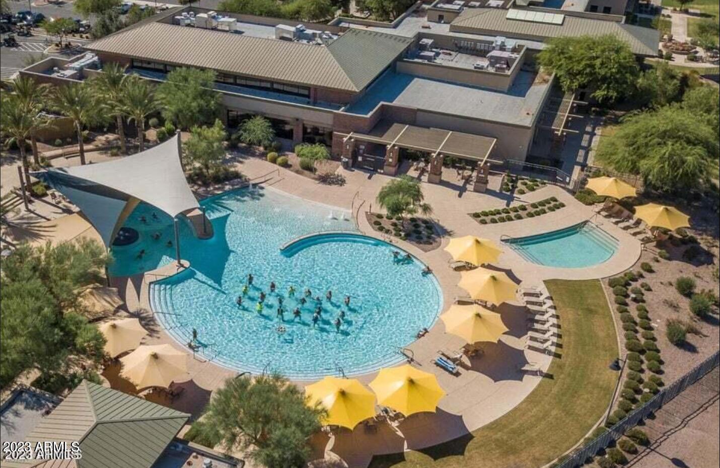 4024 N COTTONWOOD Drive