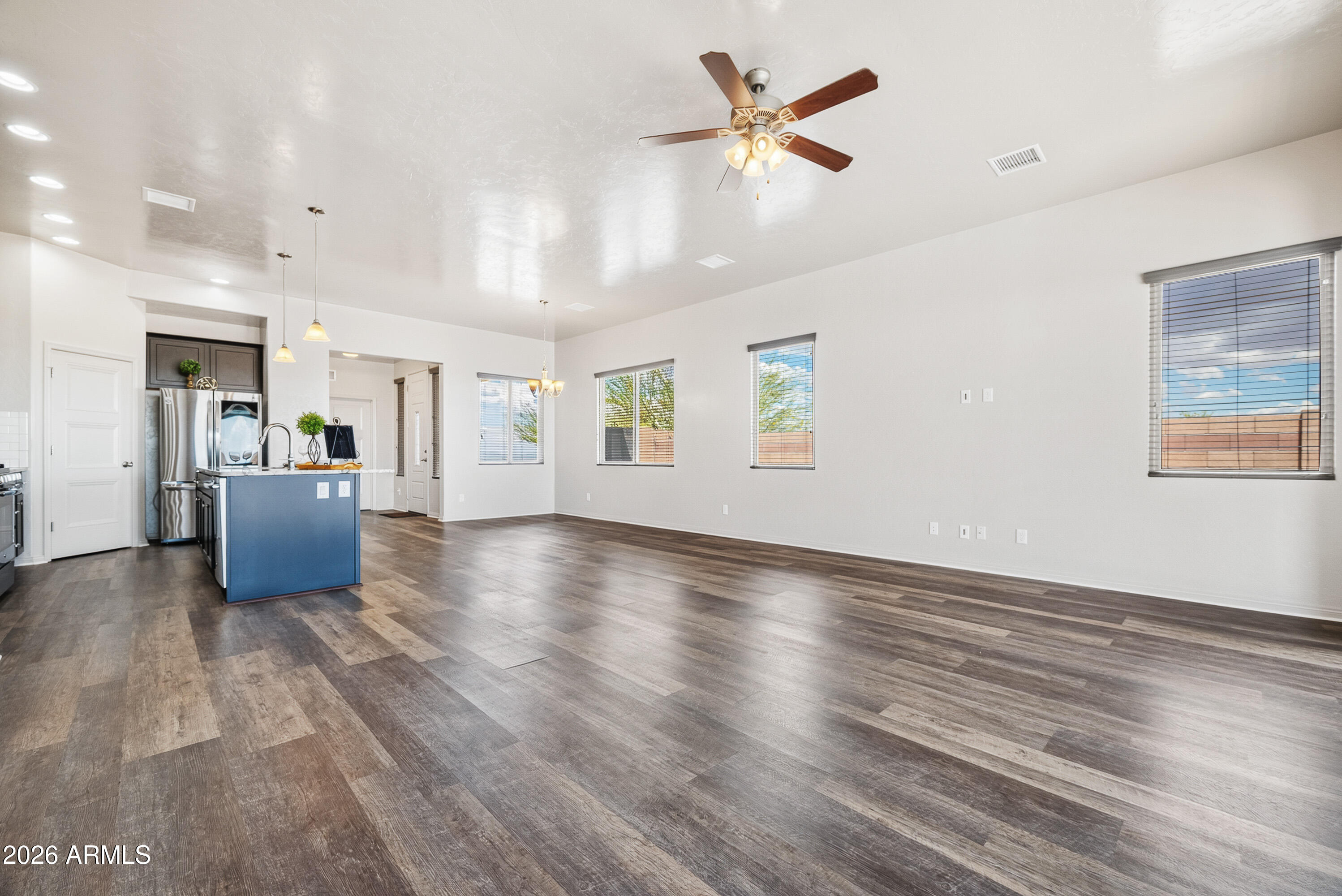 6691 E SADDLEHORN Circle