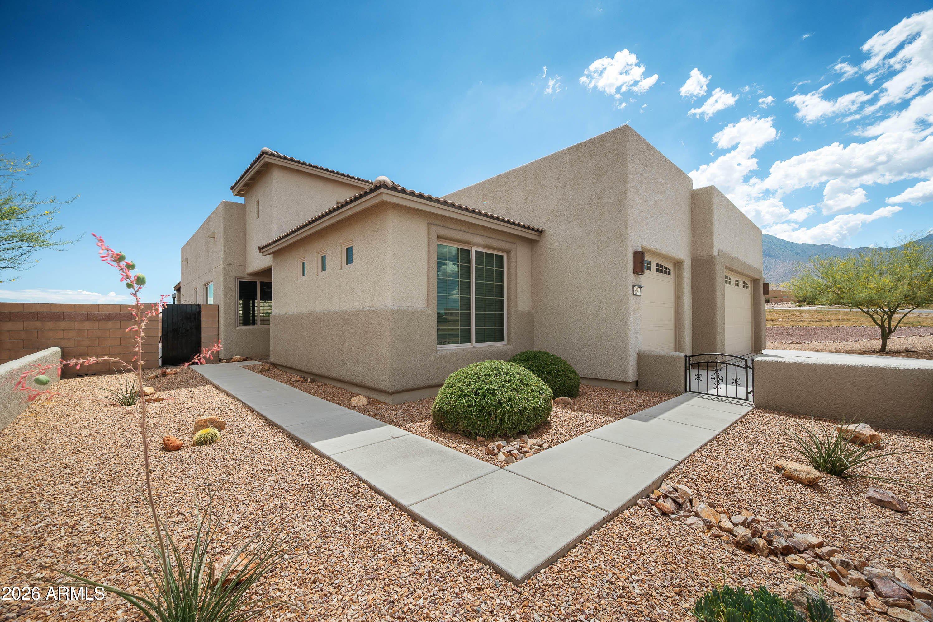 6691 E SADDLEHORN Circle