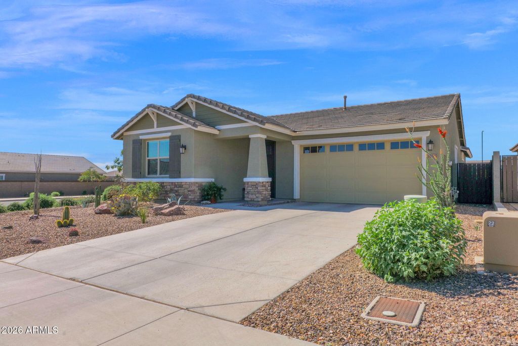 Photo of 19607 W Badgett Lane, Litchfield Park, AZ 85340 (MLS # 7001319)