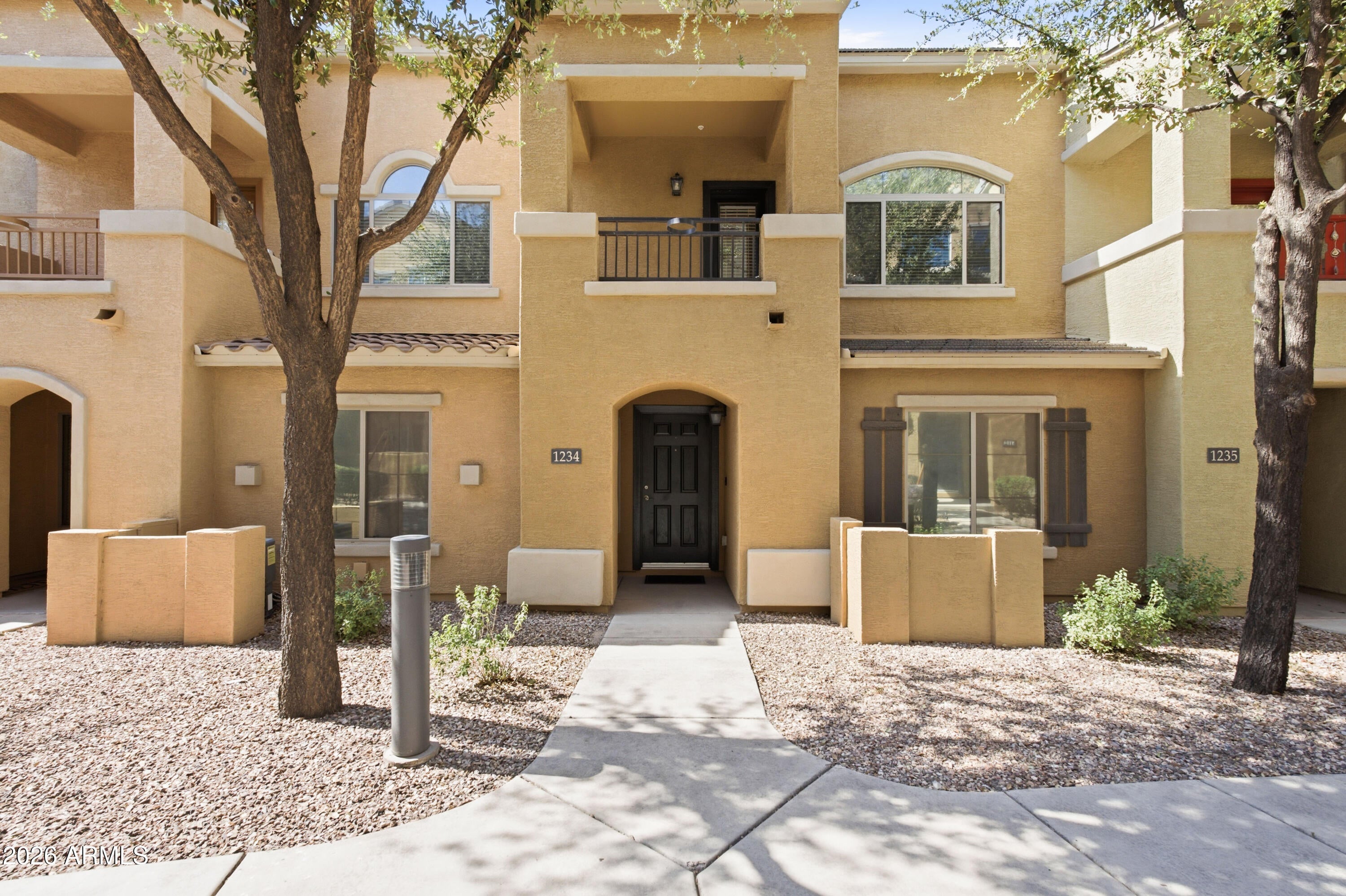 240 W JUNIPER Avenue 1234