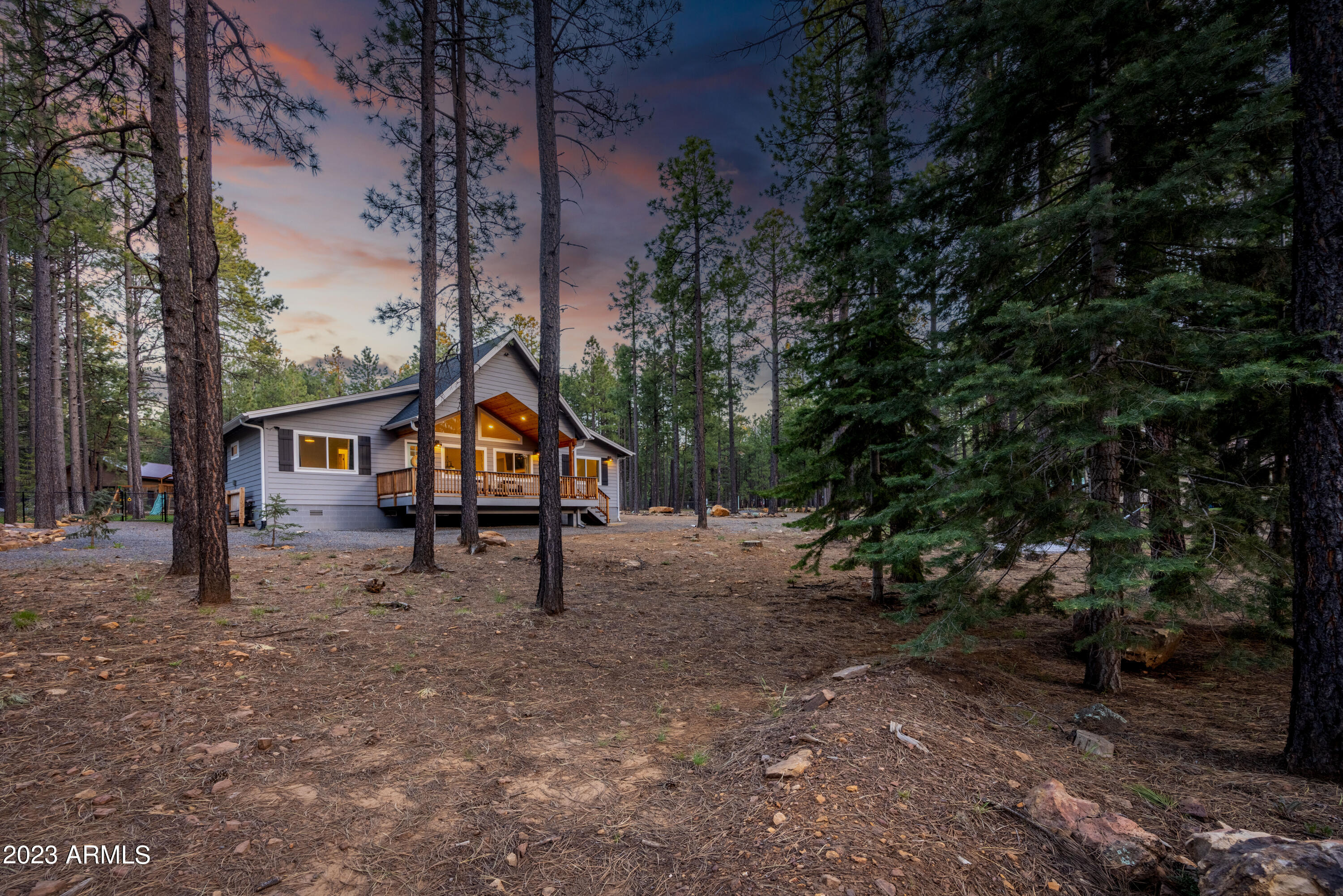 2772 Larson Loop