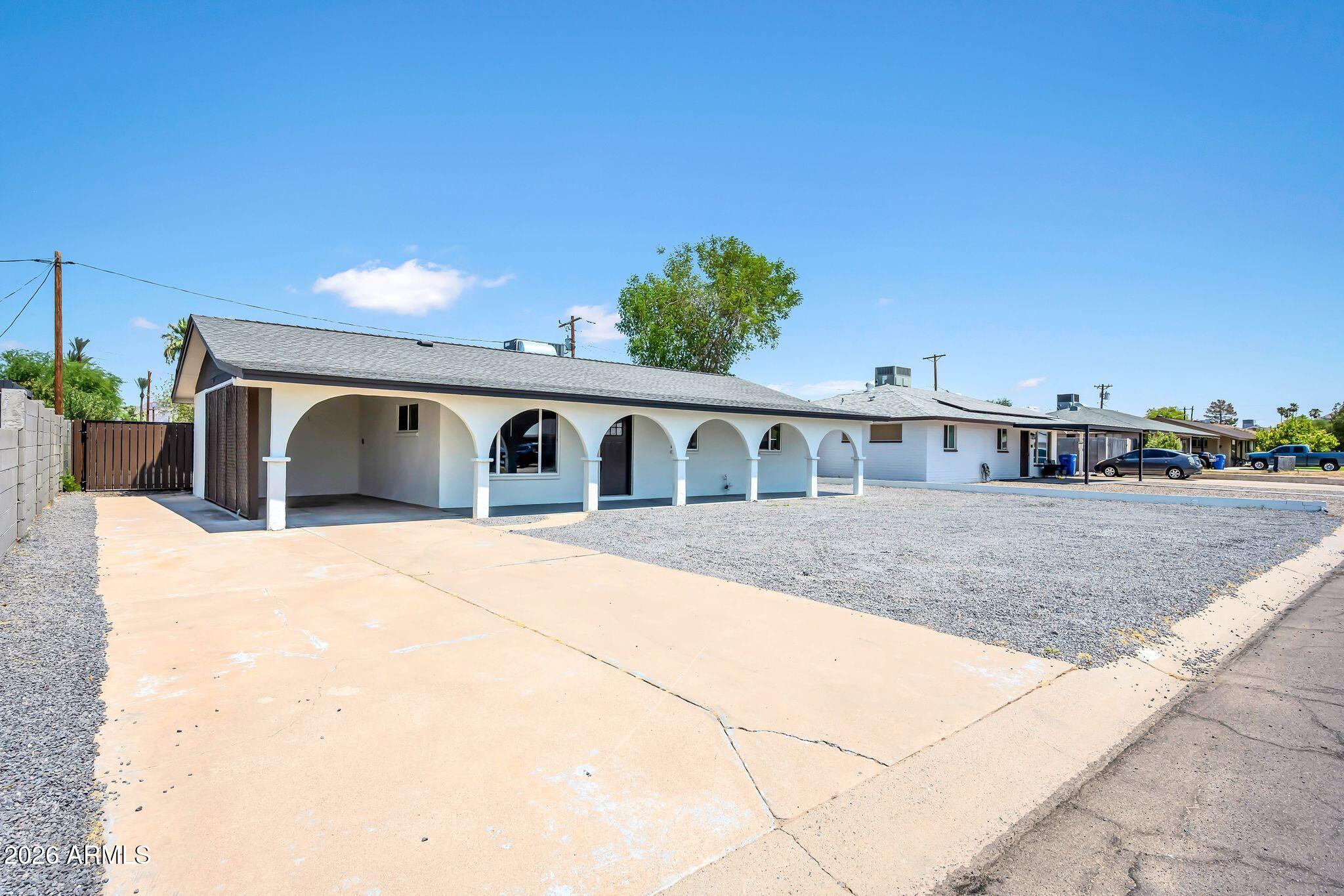 4902 E GRANADA Road