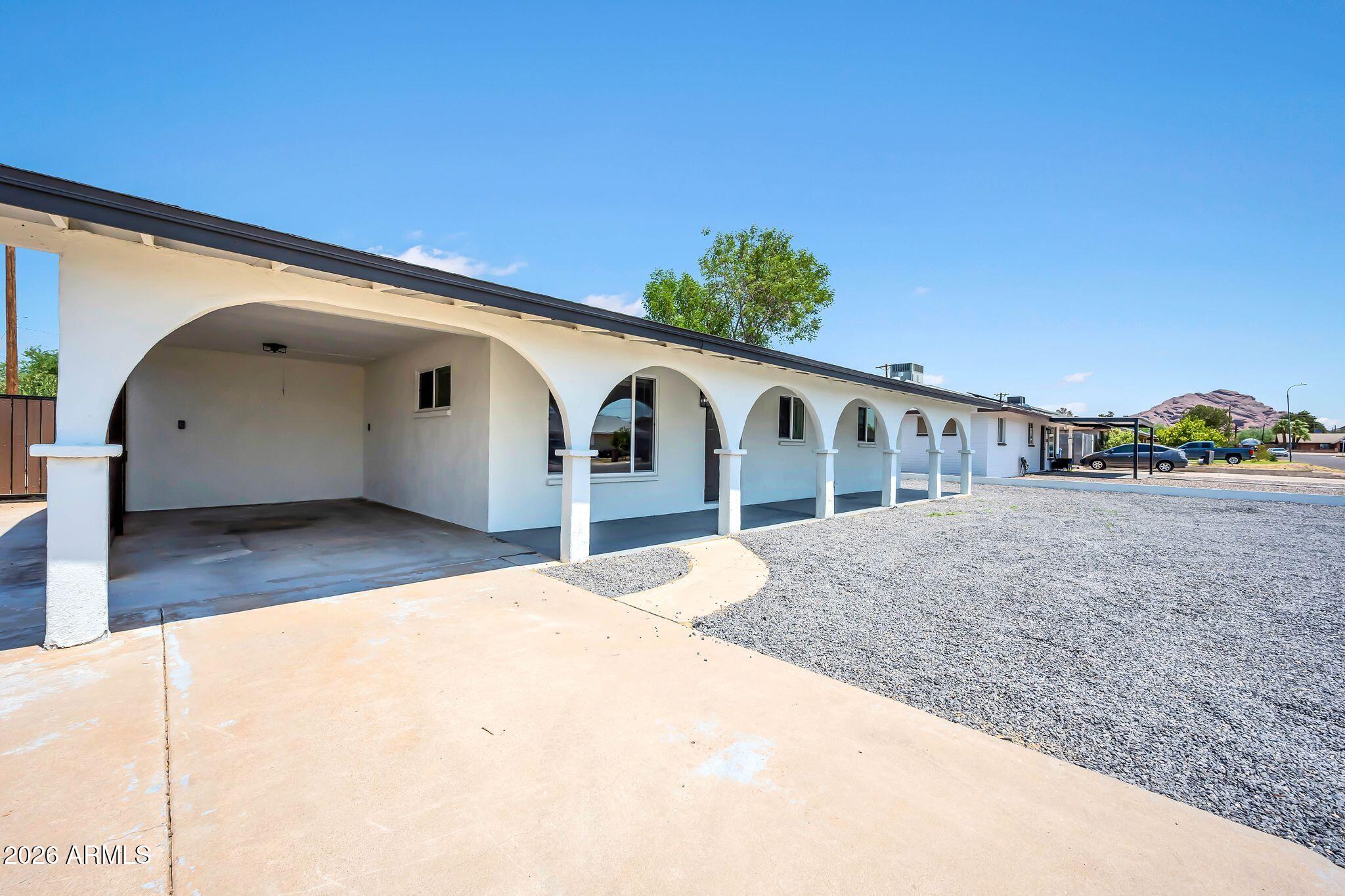 4902 E GRANADA Road