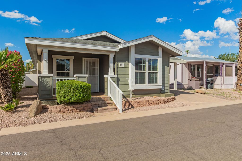 Photo of 2401 W Southern Avenue #113, Tempe, AZ 85282 (MLS # 6919902)