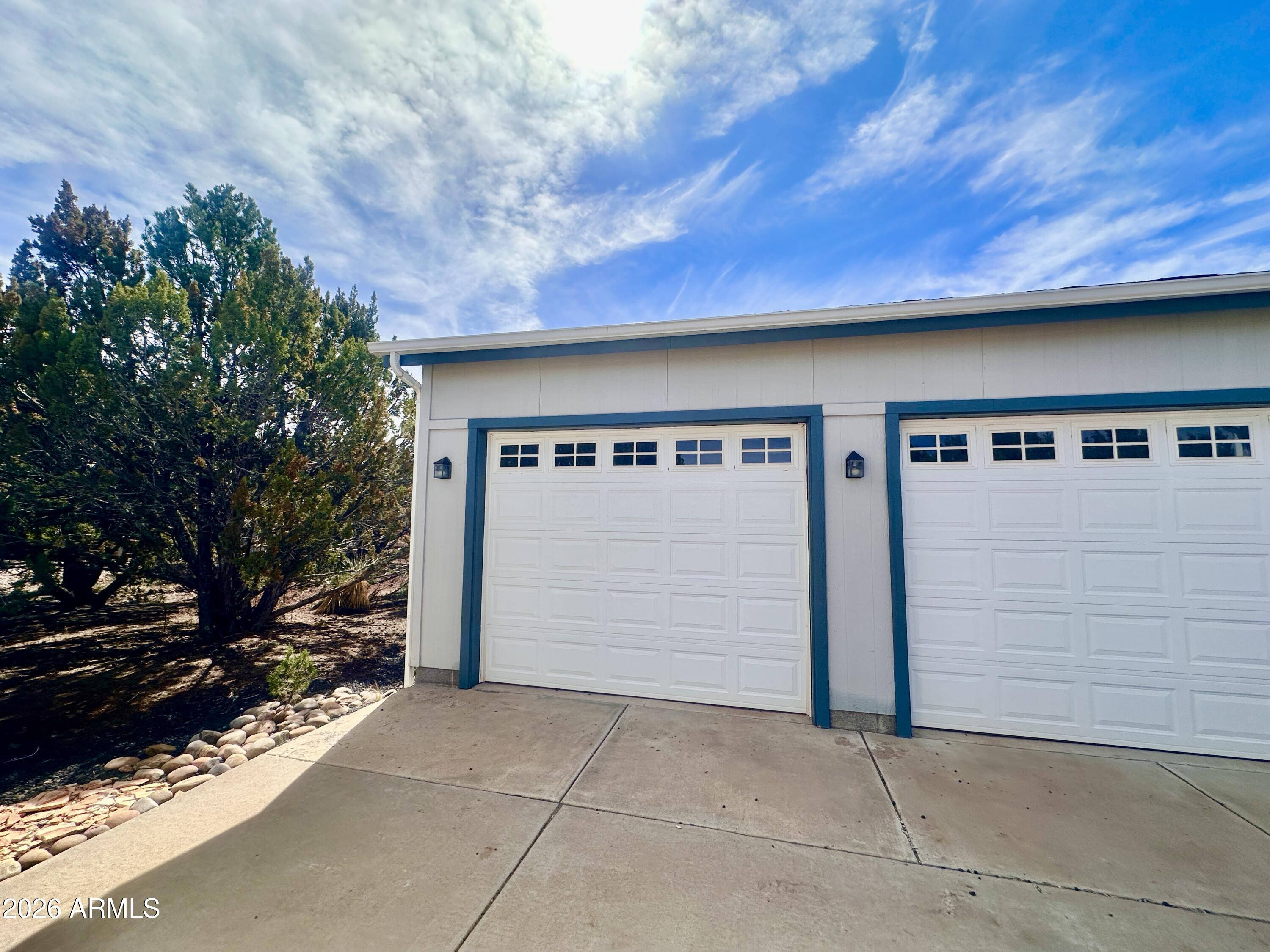 28 County Rd 3203 --