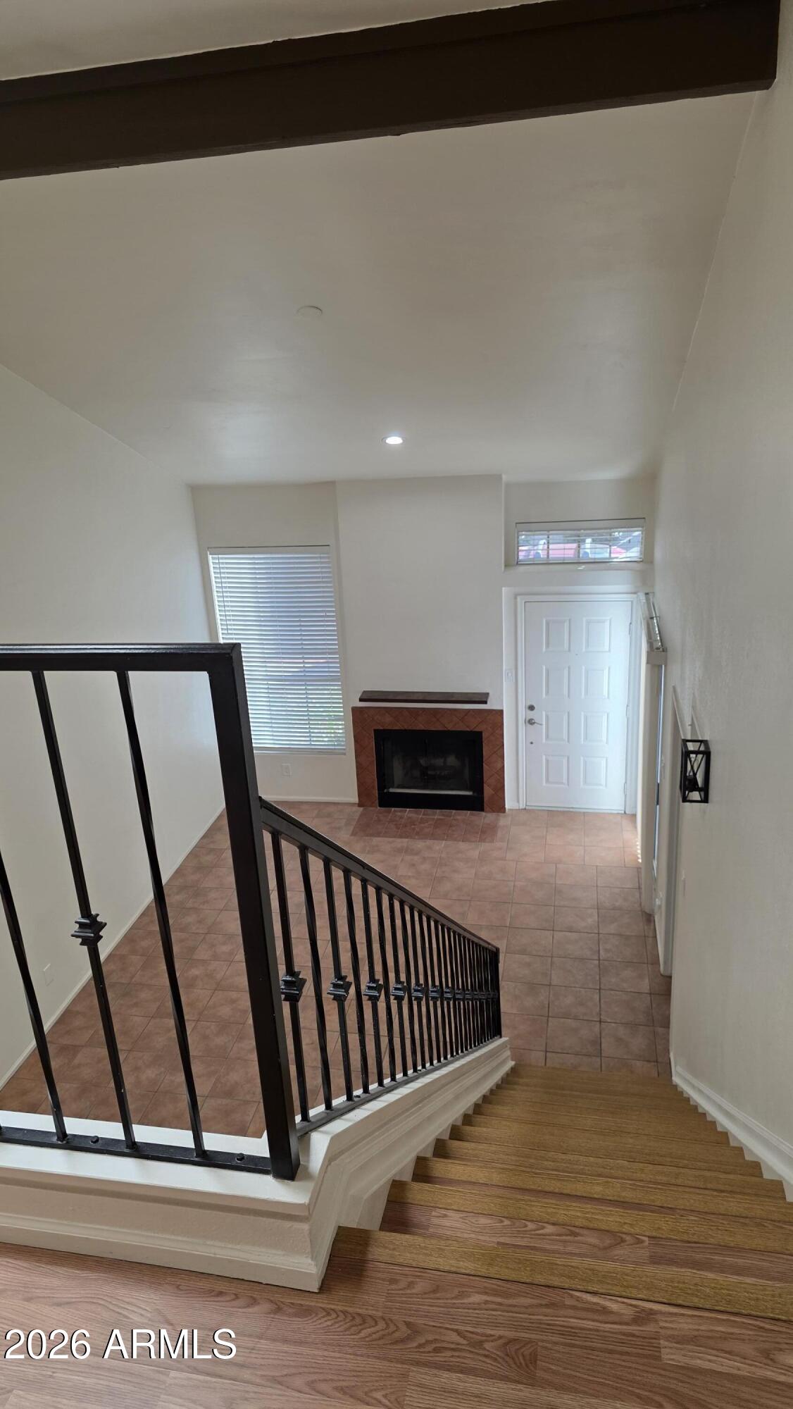 1717 E UNION HILLS Drive 1095