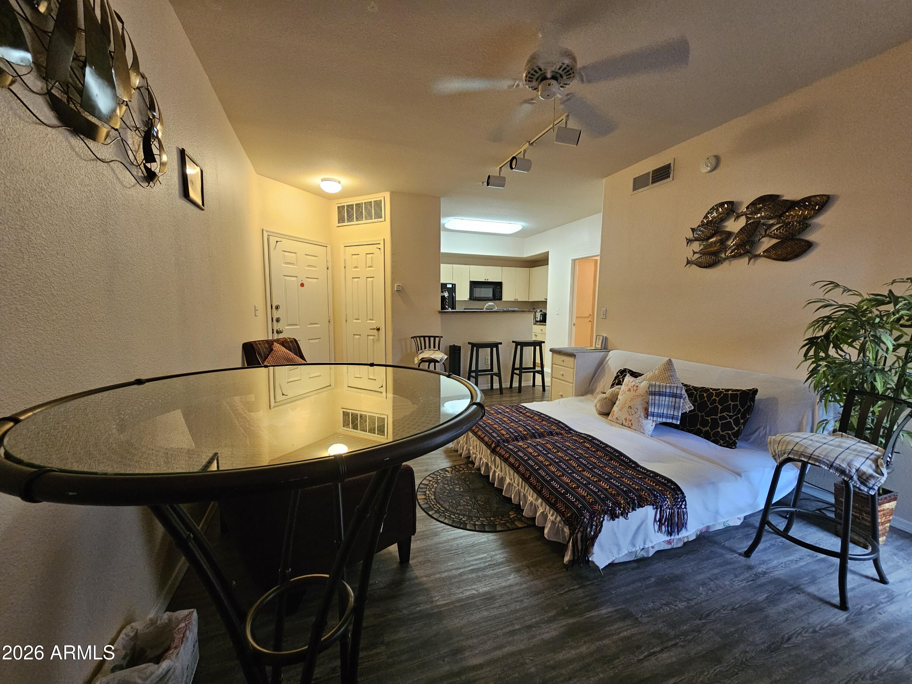 18416 N CAVE CREEK Road 2036