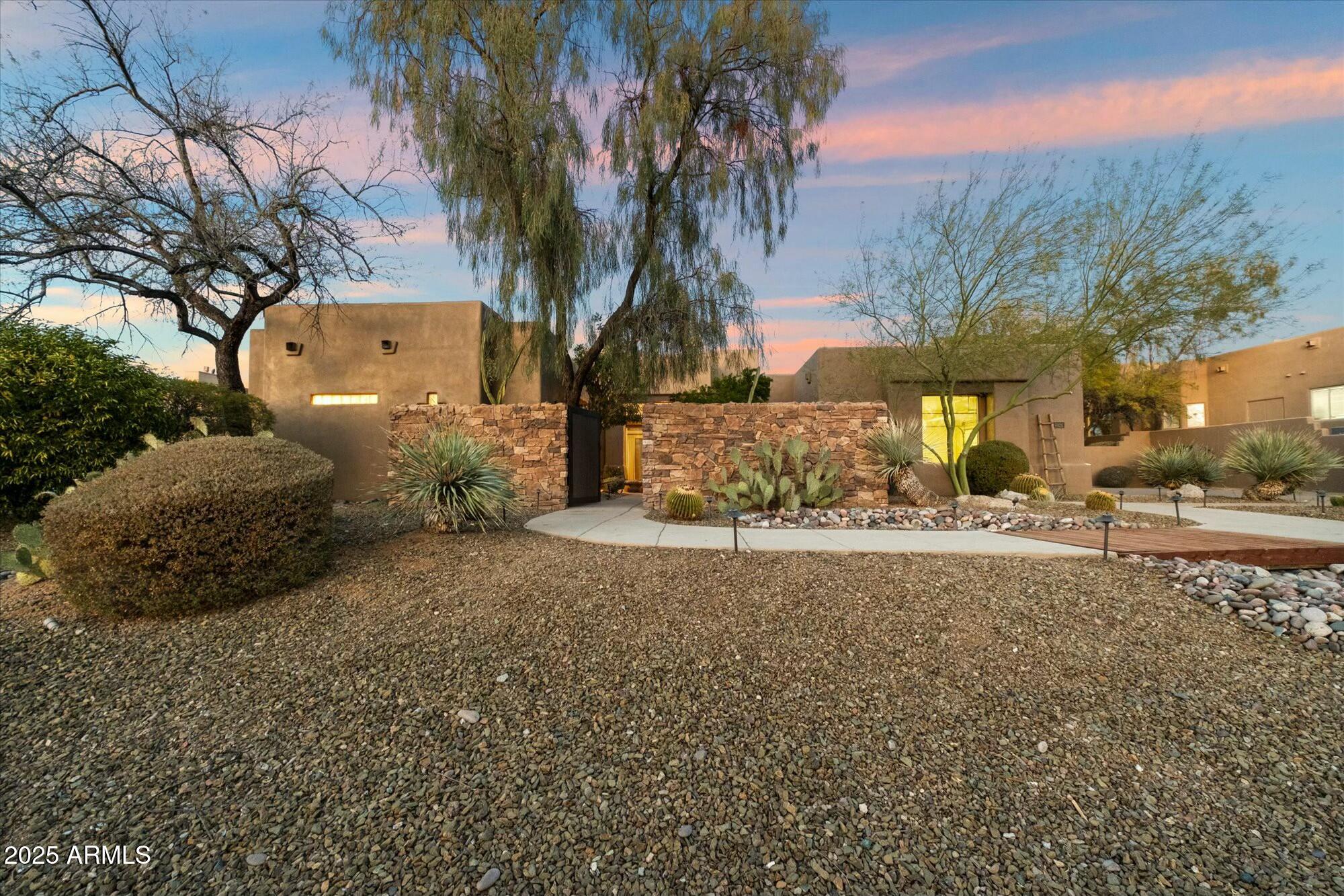 9926 E HIDDEN GREEN Drive