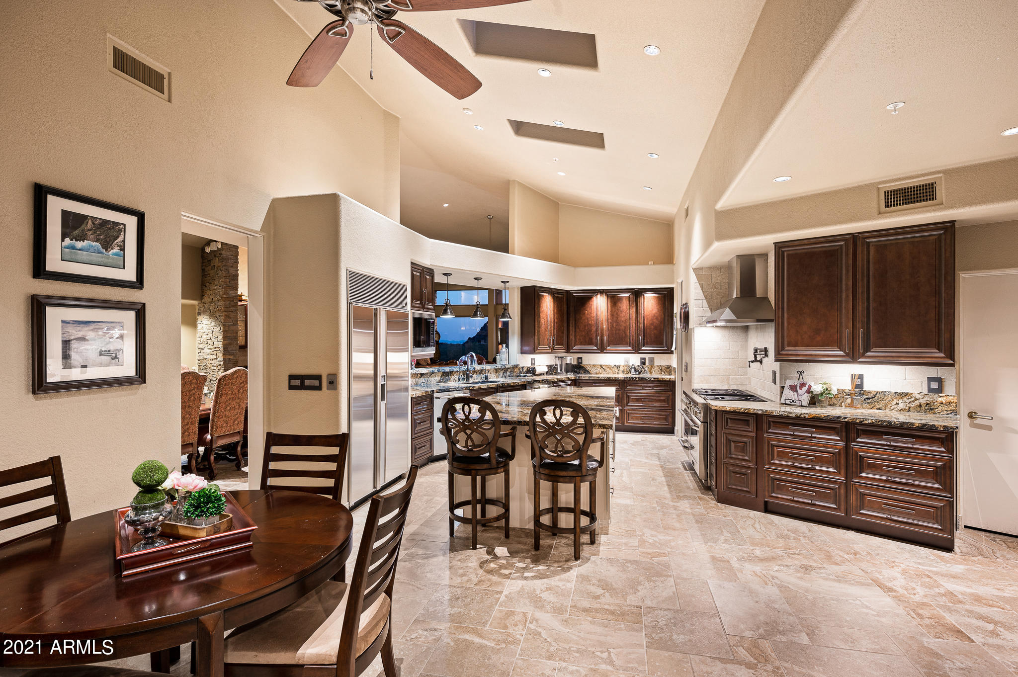 Estancia - Residential