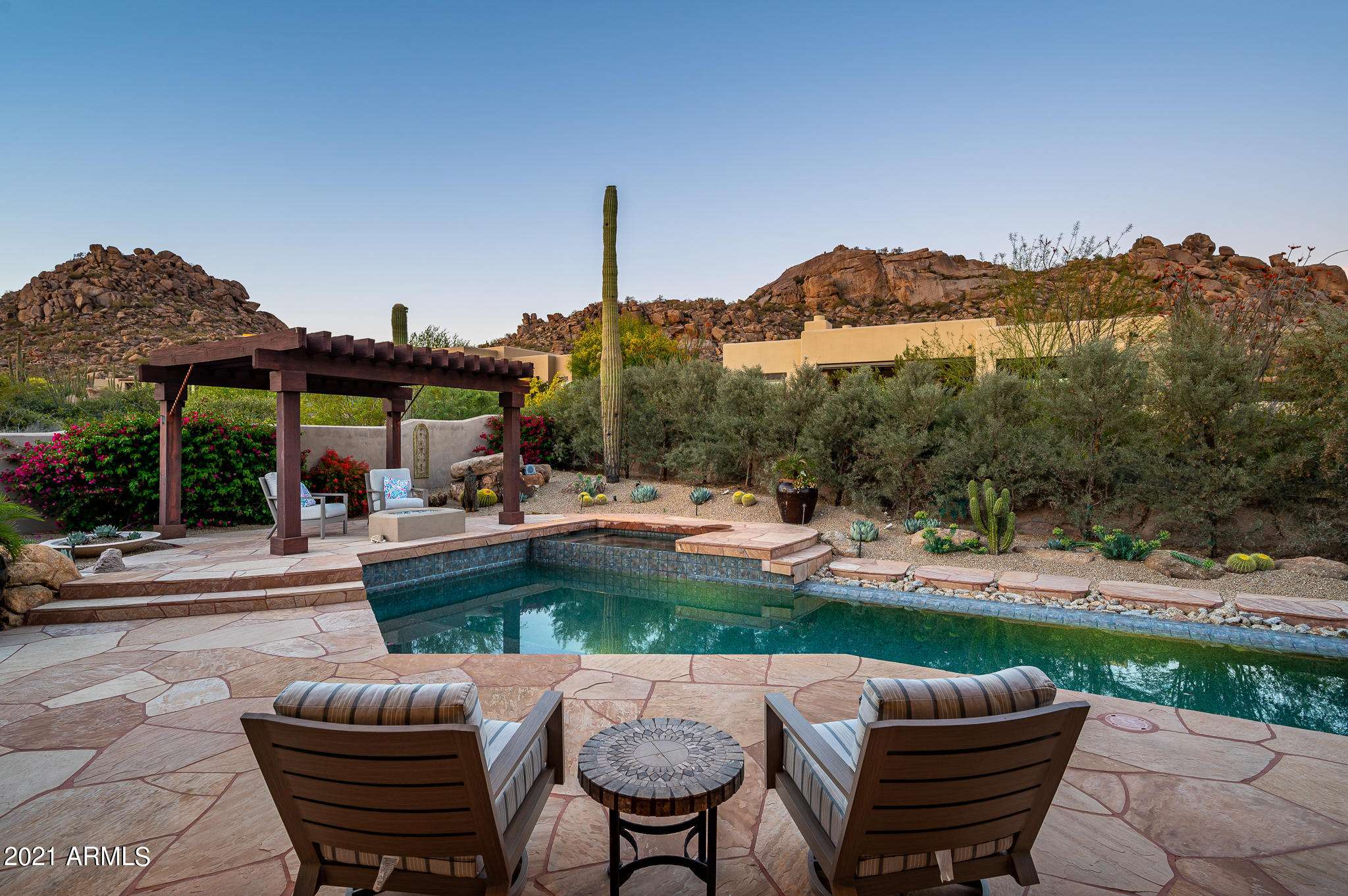 Estancia - Residential