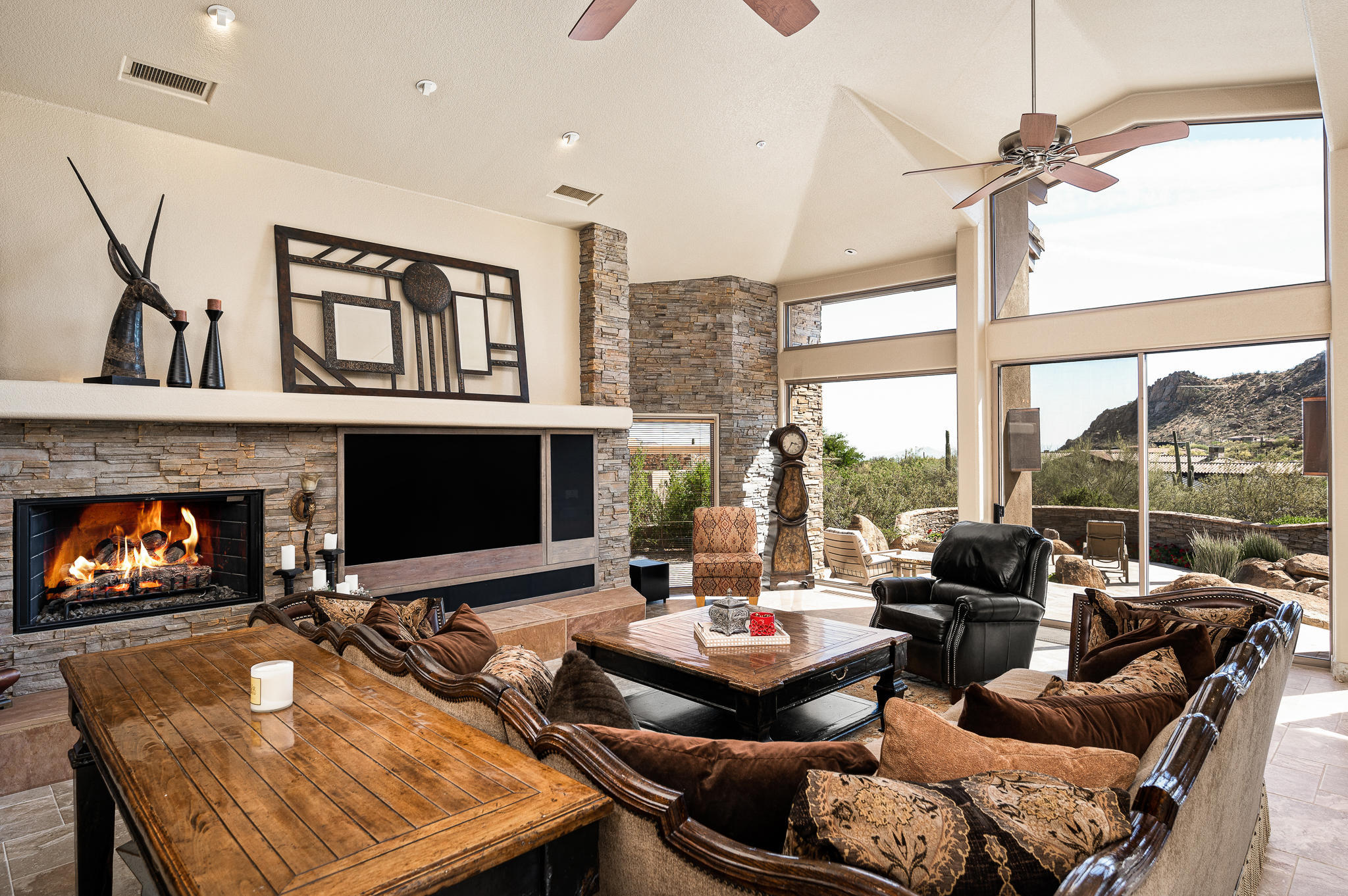 Estancia - Residential