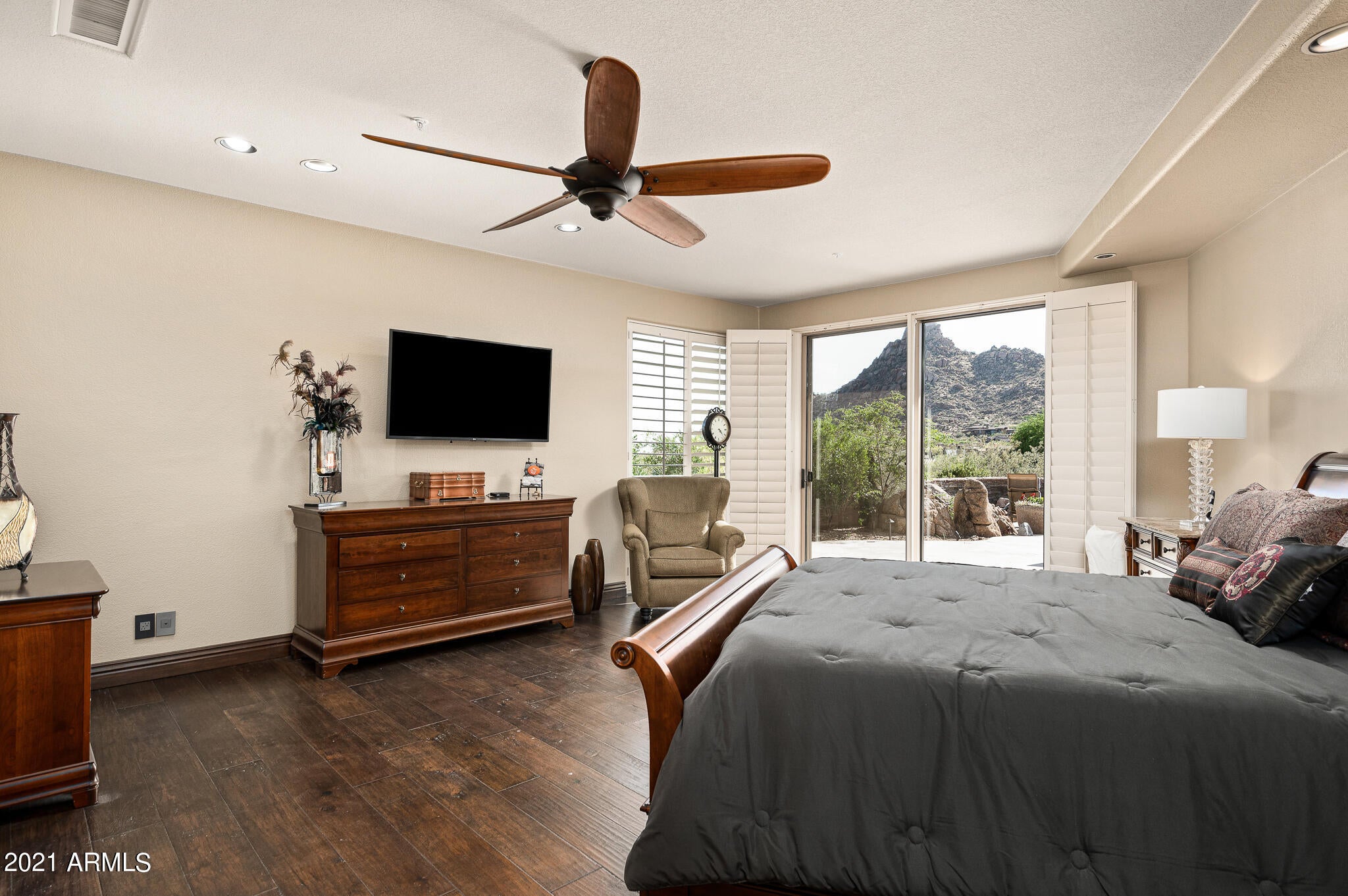 Estancia - Residential