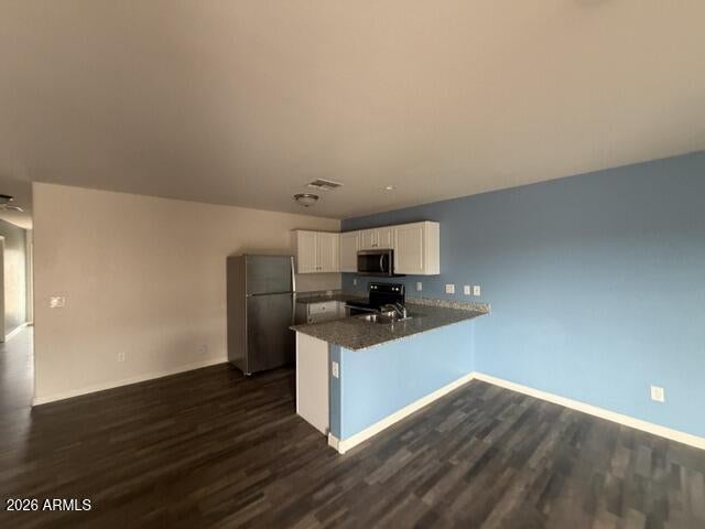 183 E BOBCAT Place