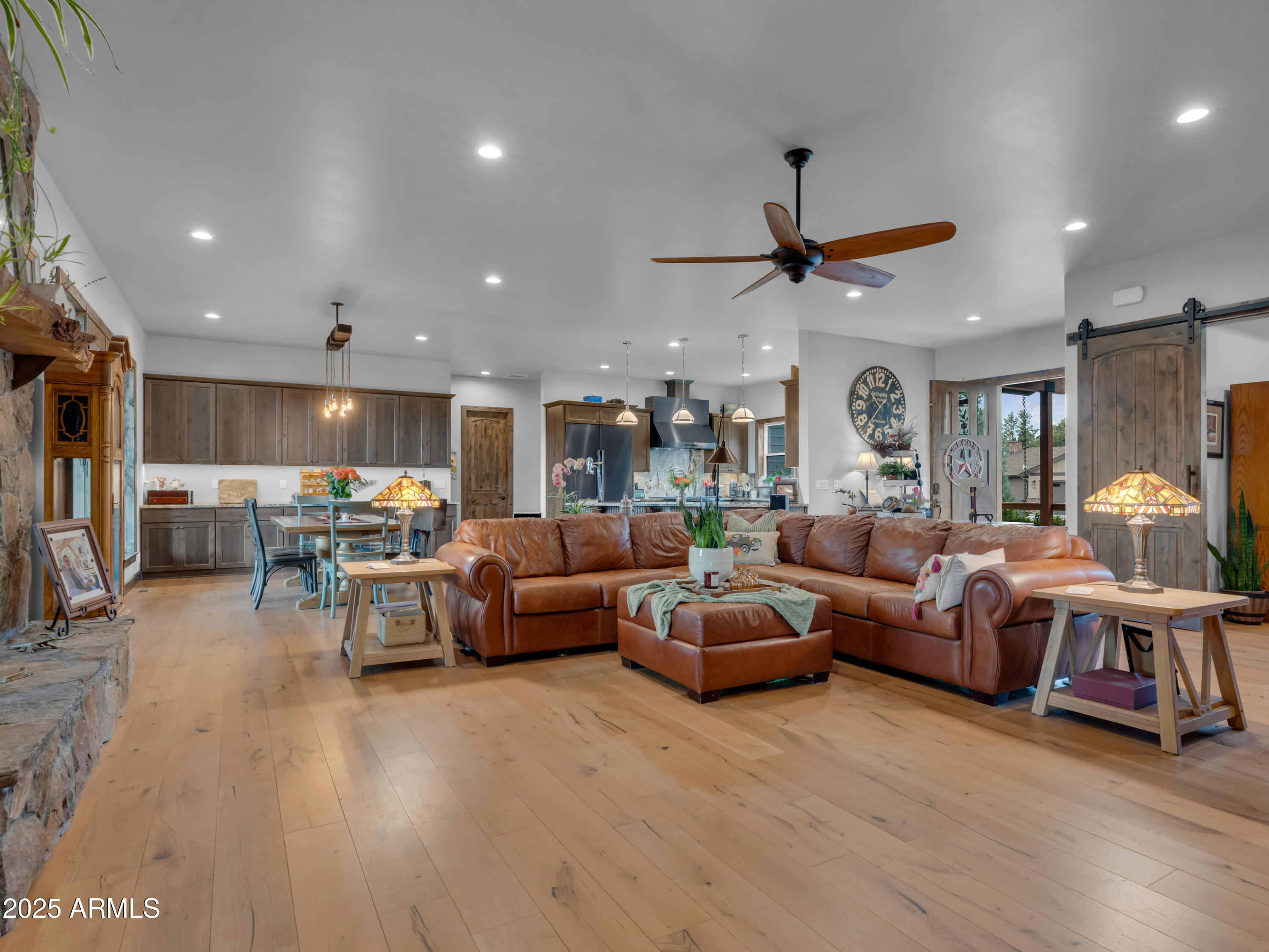 300 FAIRWAY Drive
