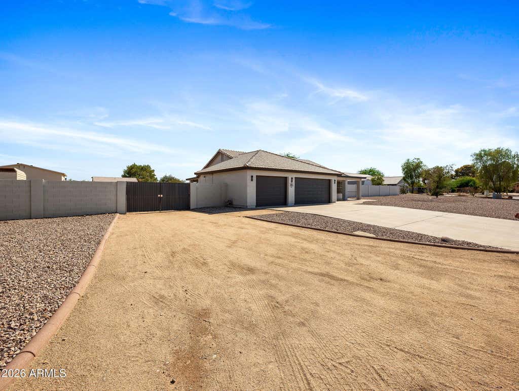 Photo of 12361 W Desert Oasis Circle, El Mirage, AZ 85335 (MLS # 7060273)
