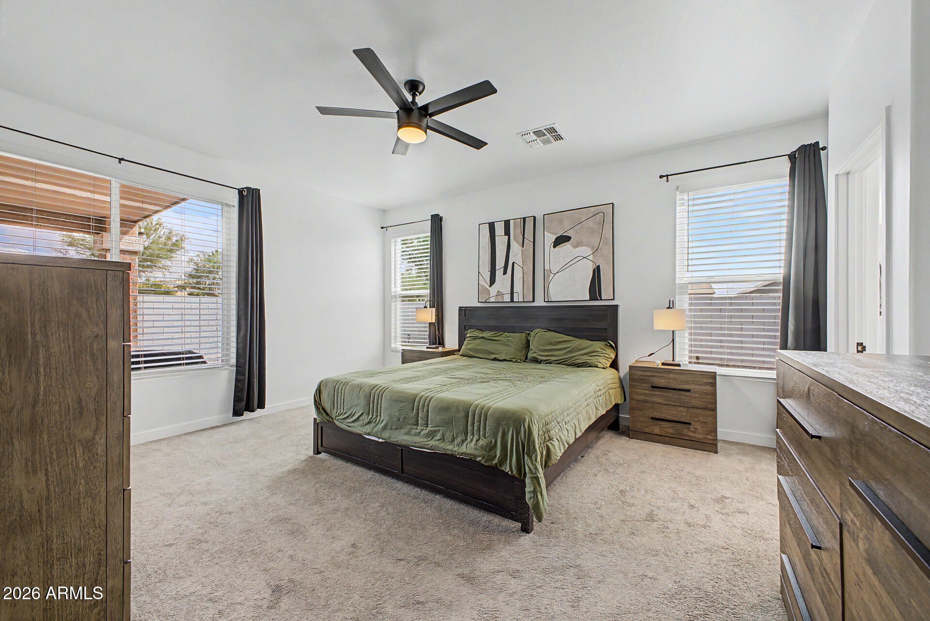 73 E MILL REEF Drive